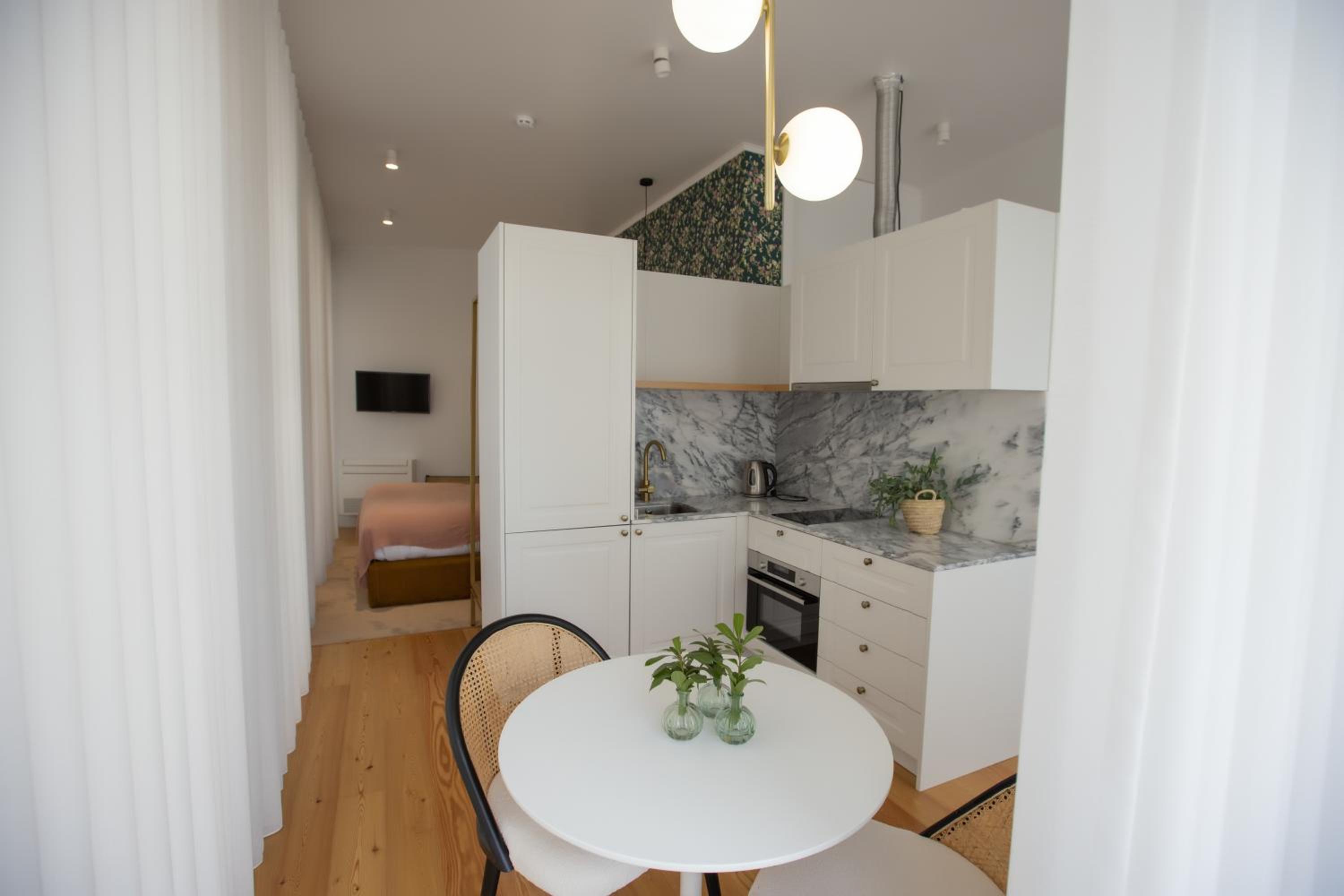 Apartment photo 3