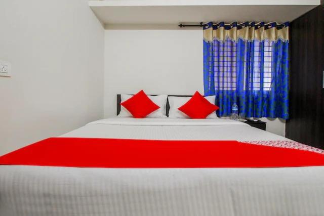 Deluxe Room - Photo 31