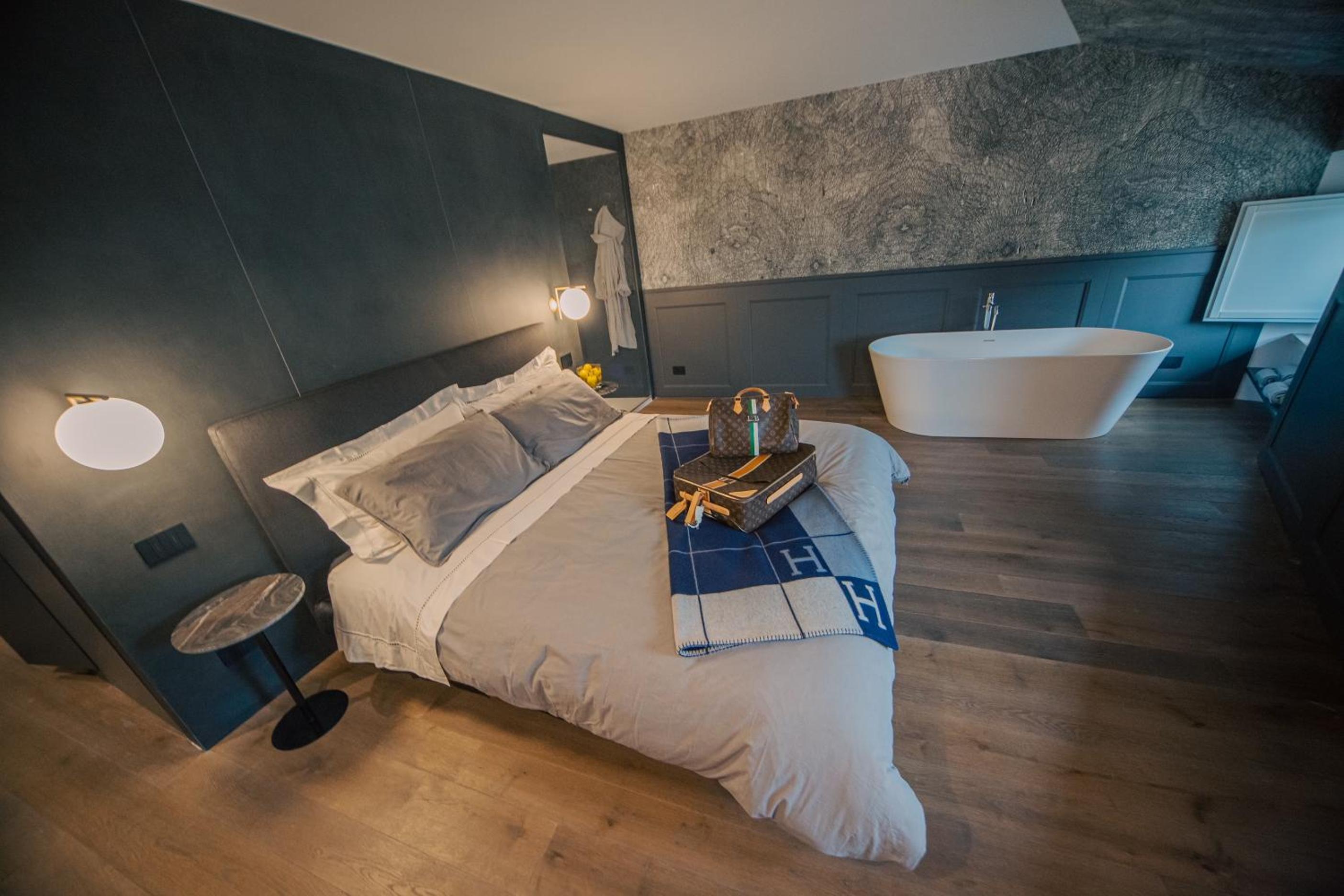 Double Or Twin Room With City View