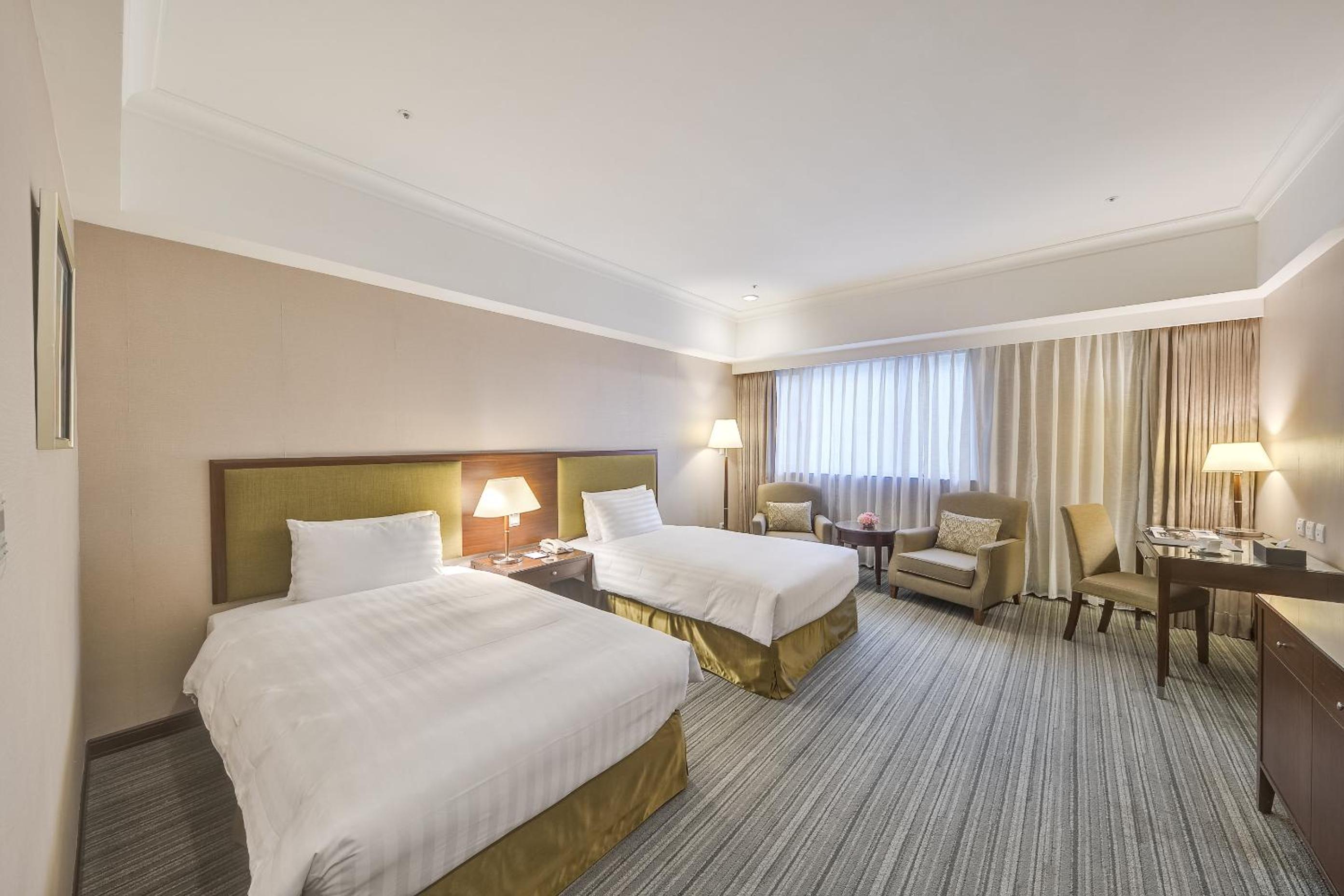 Deluxe Twin Room - Photo 1
