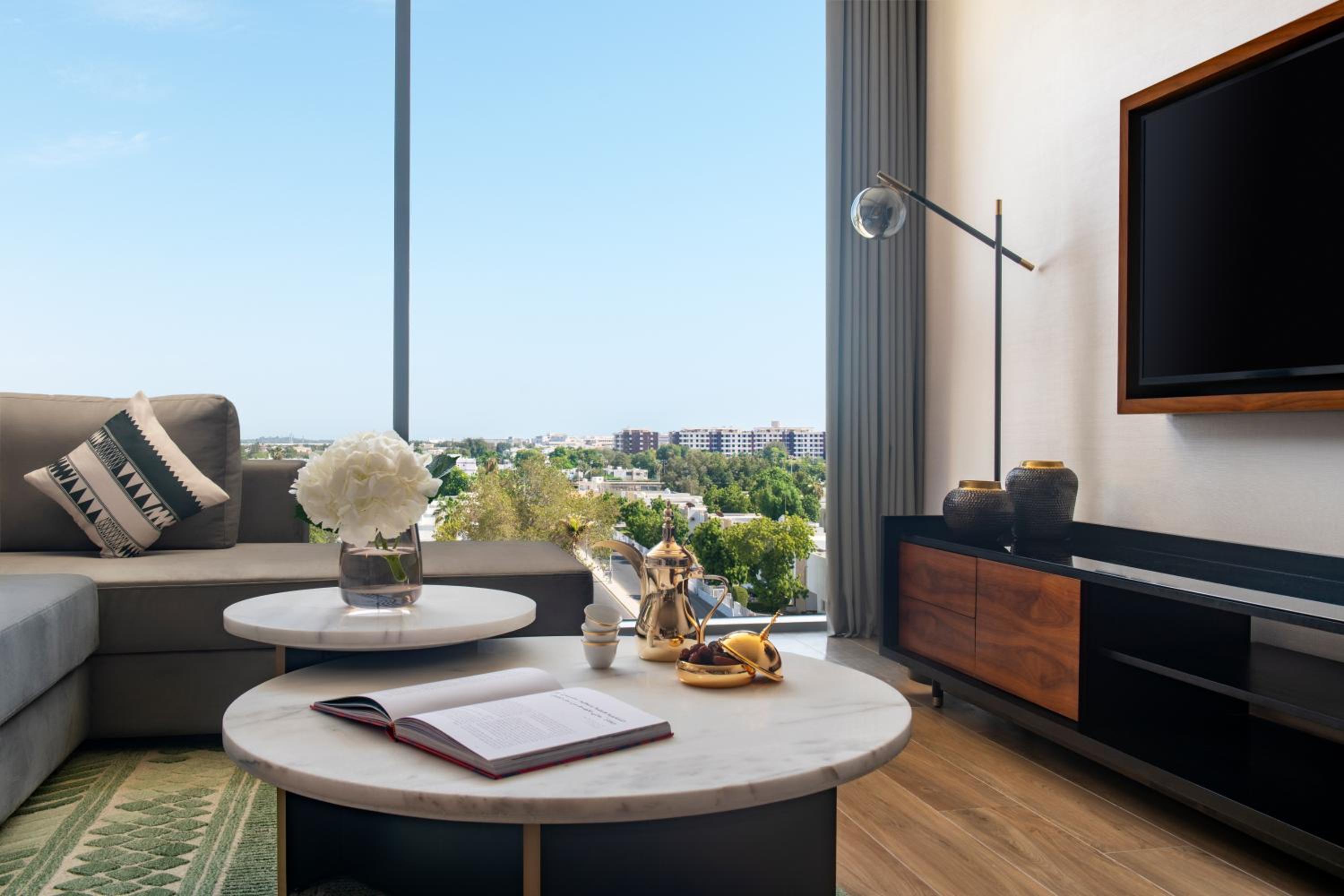 Swiss Signature One Bedroom Apartment - Photo 10