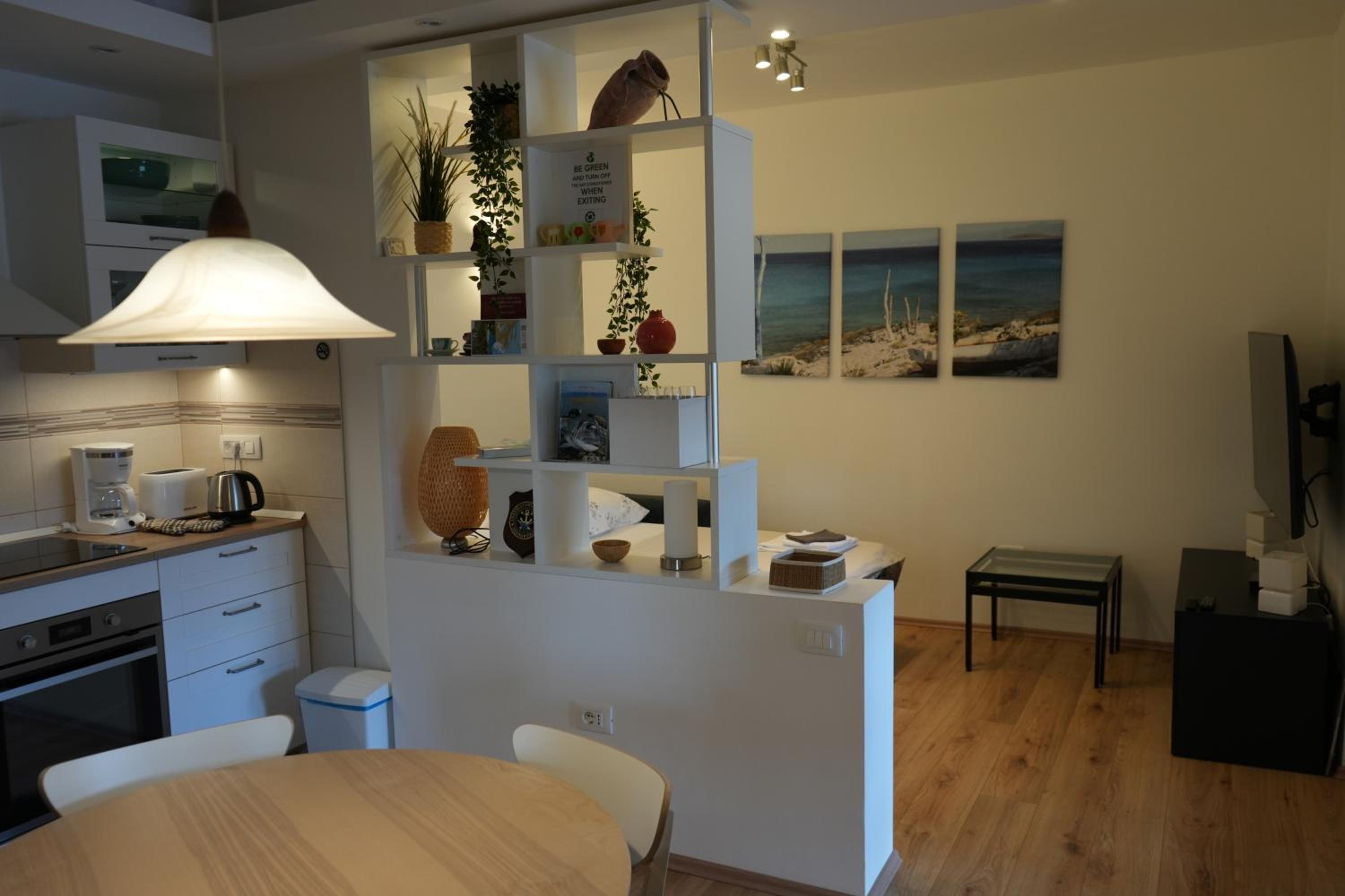 Apartment with Sea View photo 2