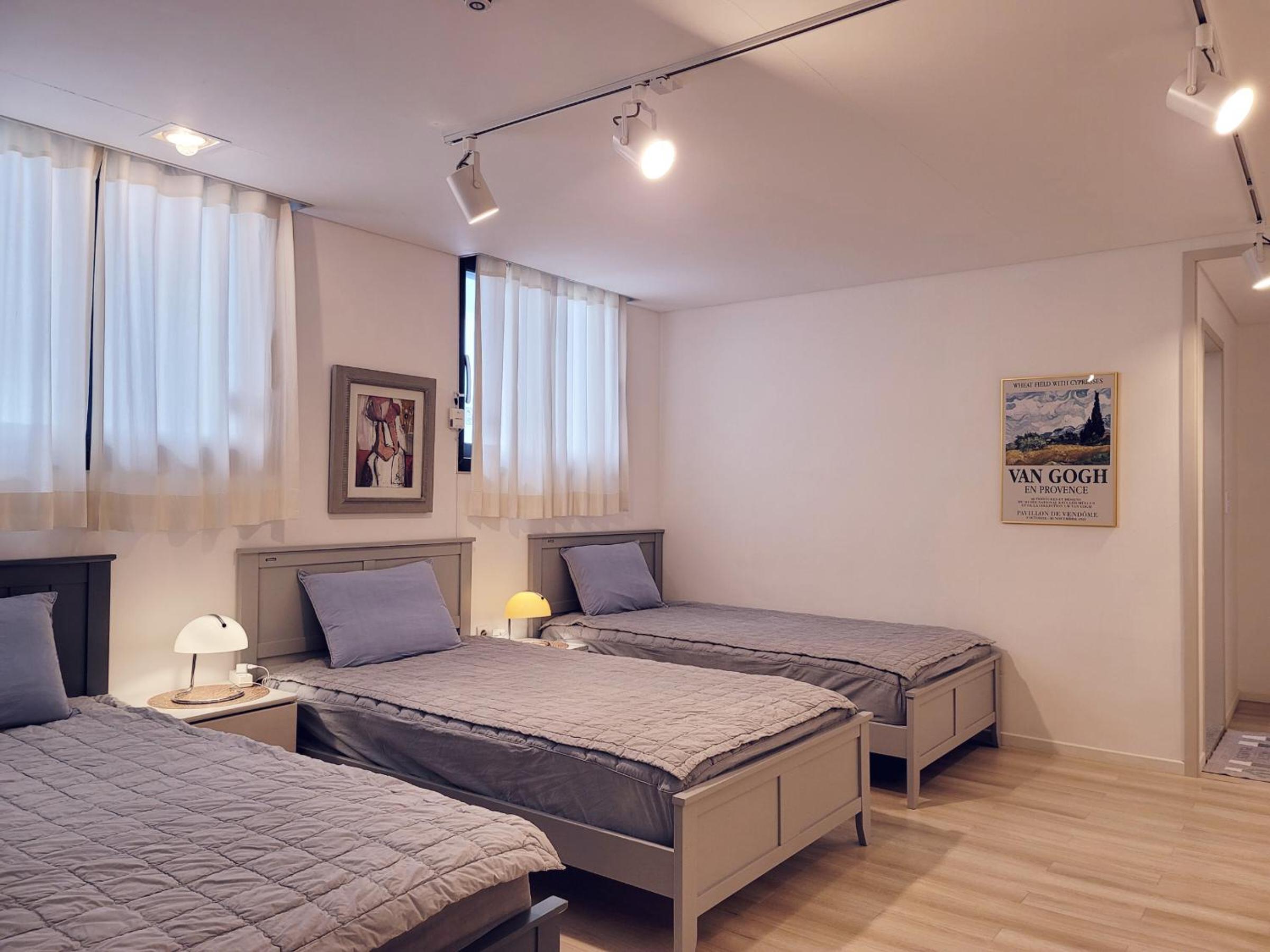 Quadruple Room - Photo 4