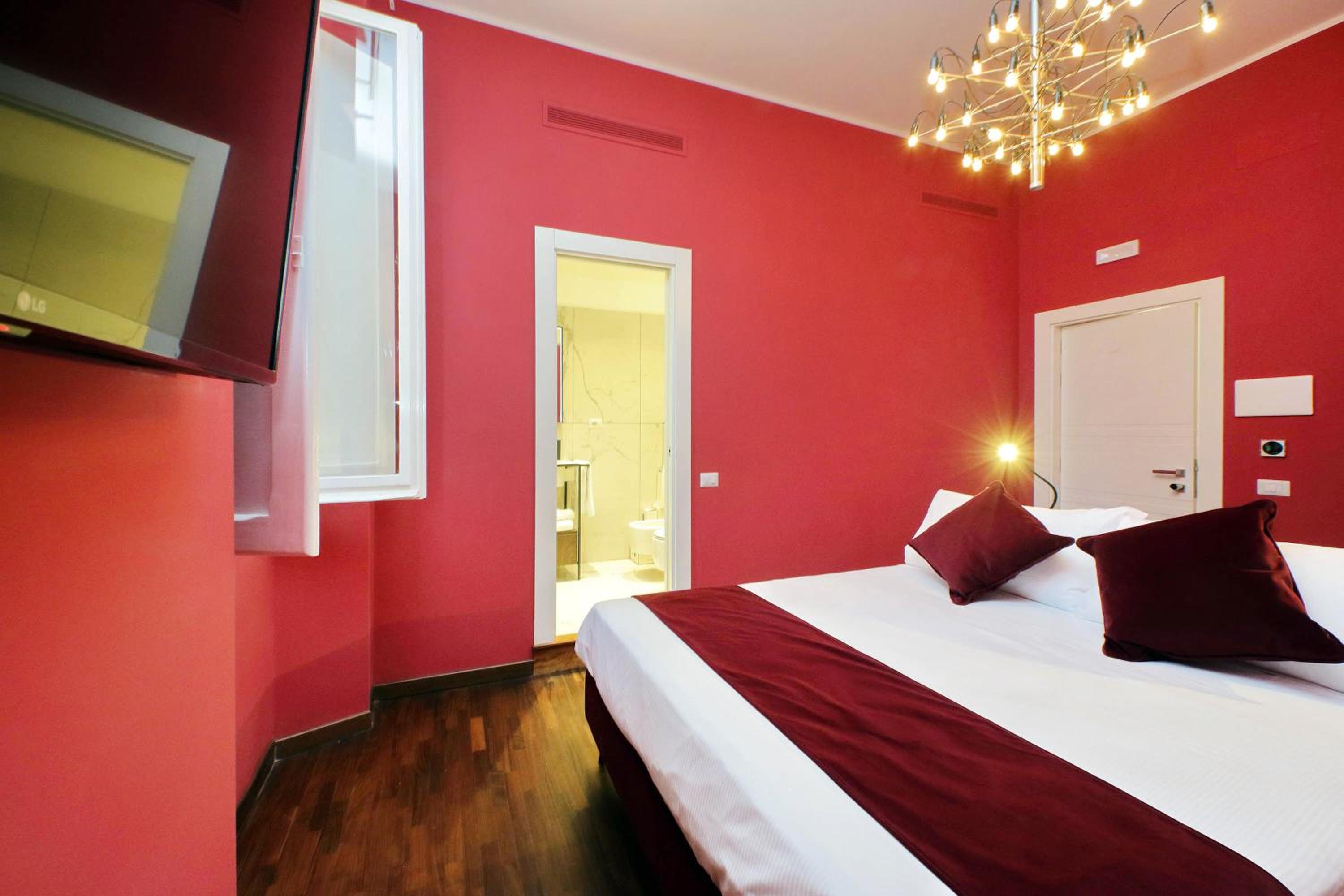 Standard Double Room photo 2