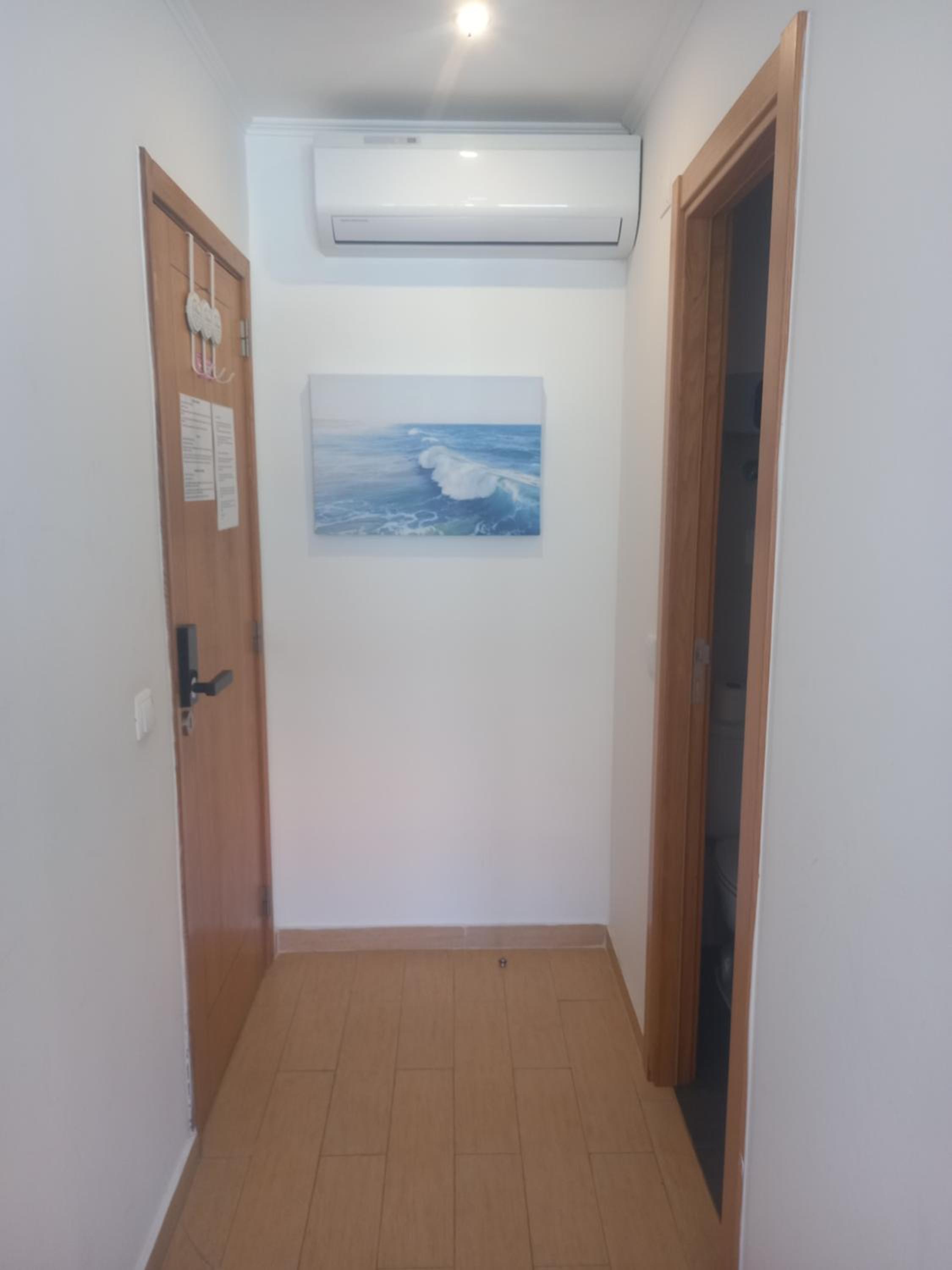 Standard Double Room - Photo 8
