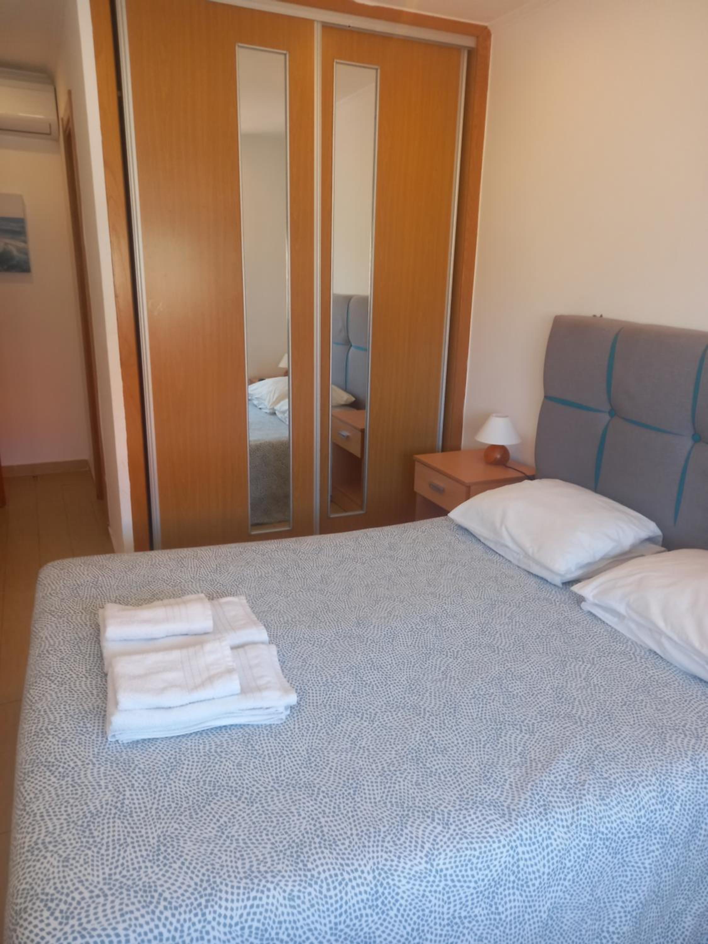 Standard Double Room - Photo 9