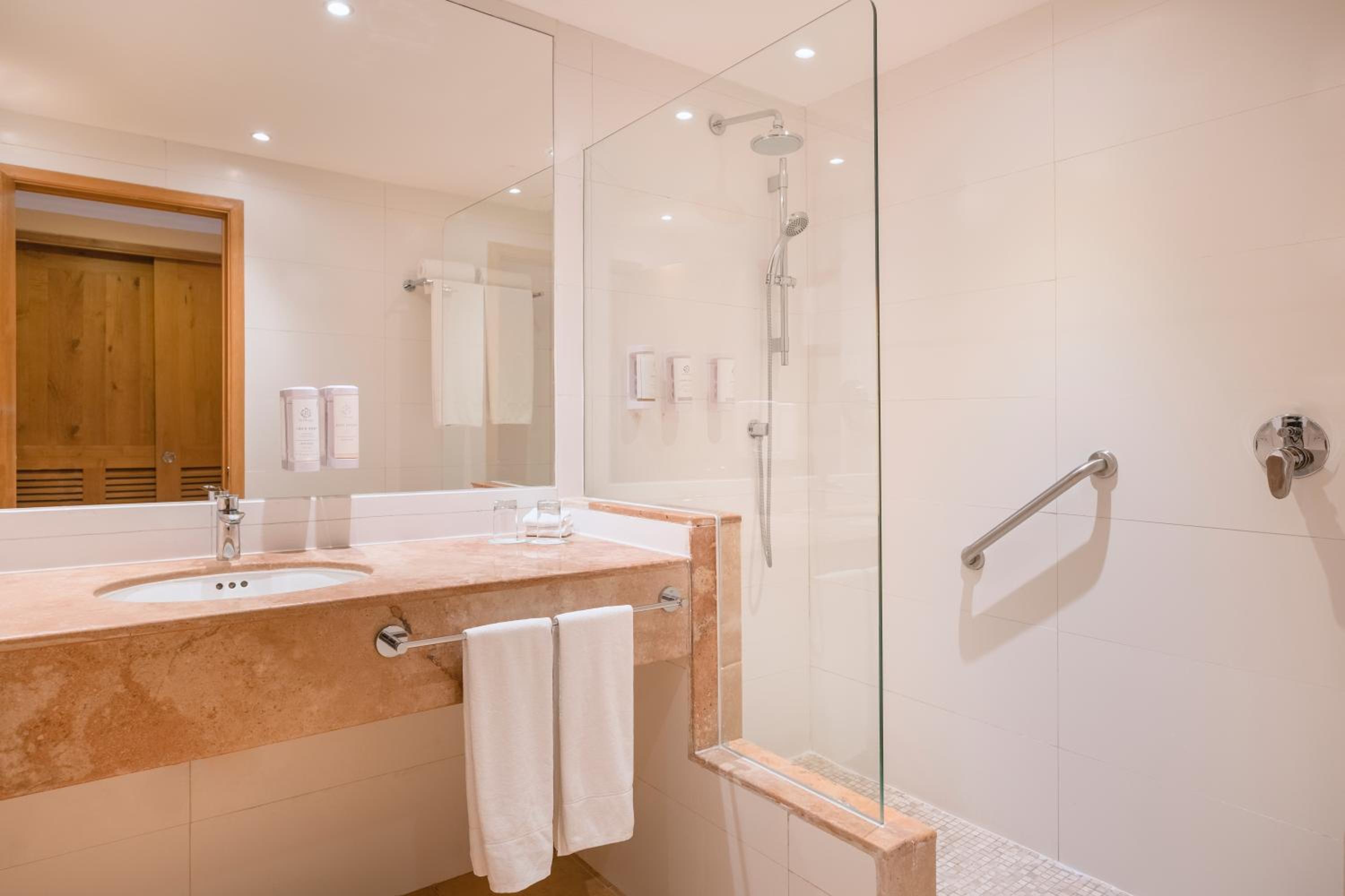 One Bedroom Star Family Single Use