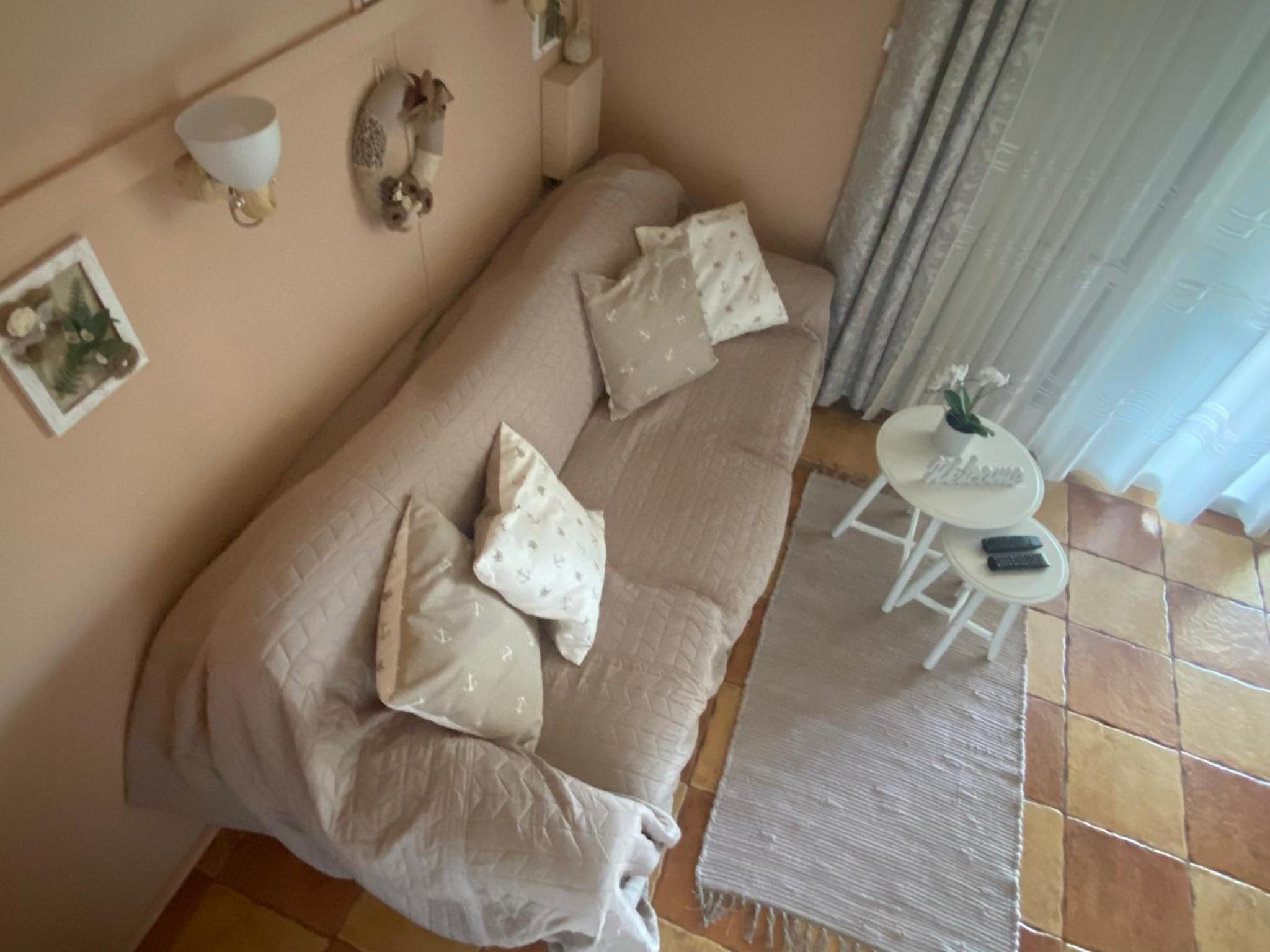 Two-Bedroom House photo 2