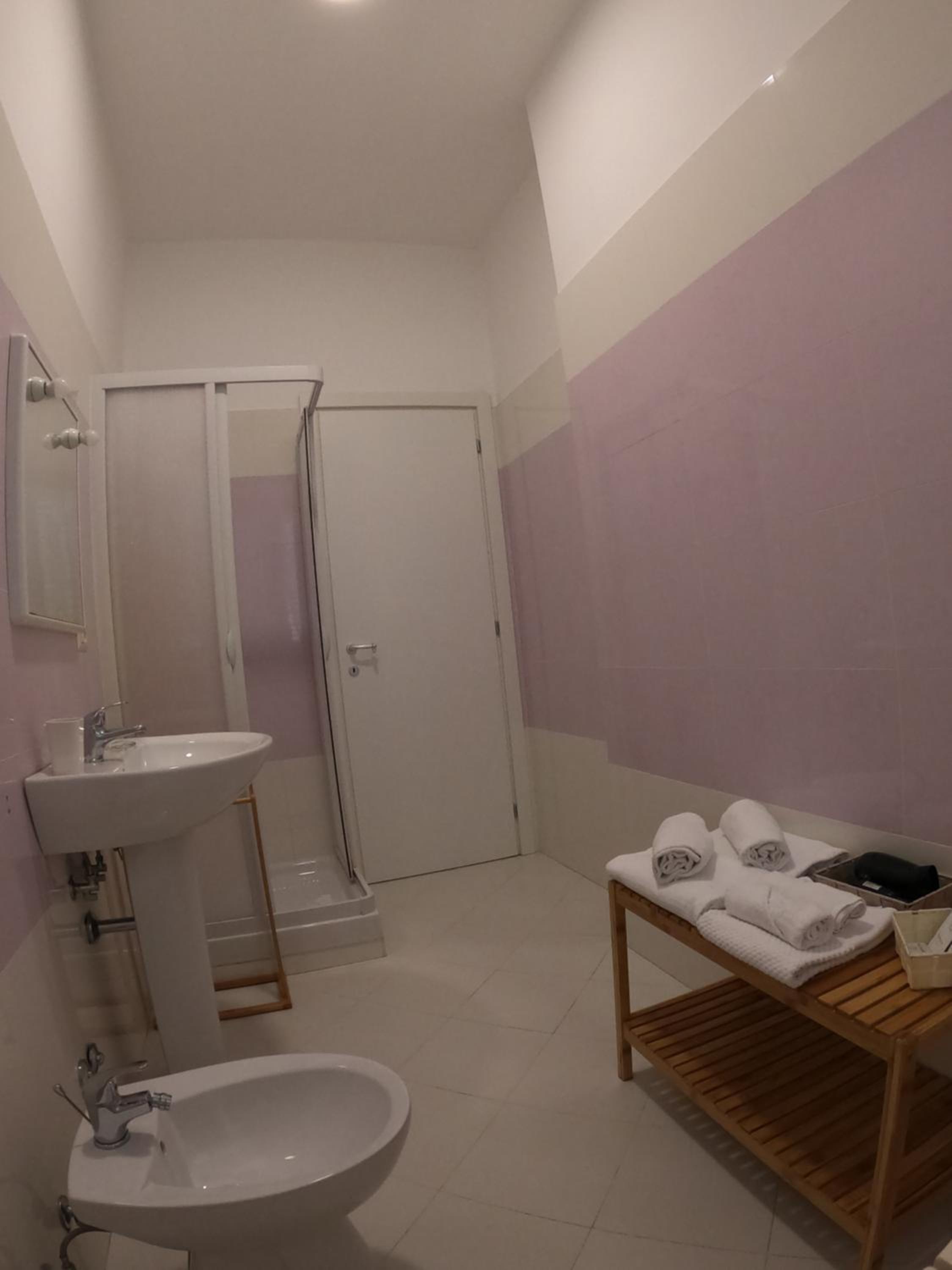 Double Room with Private Bathroom photo 2