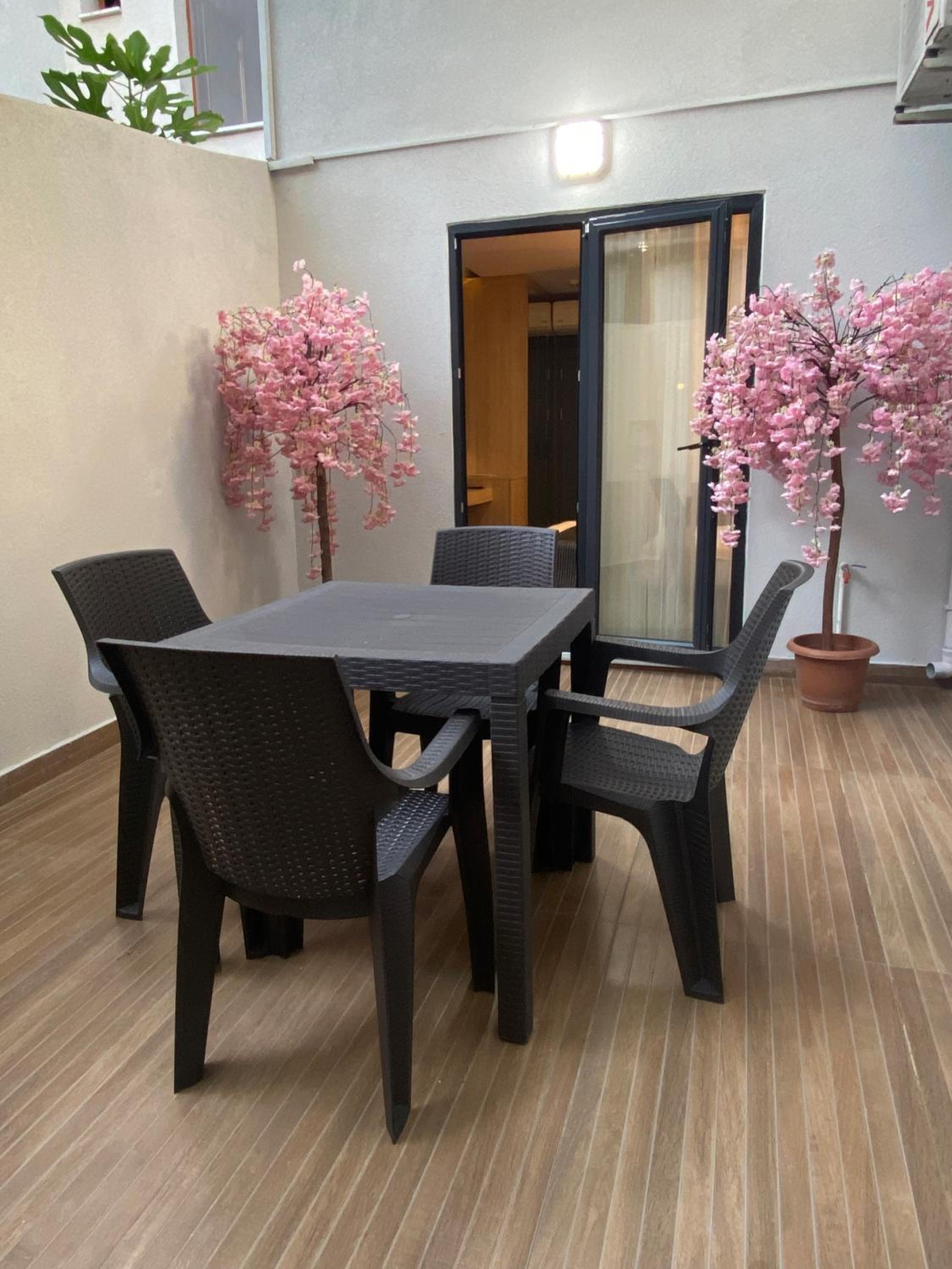 Double Room with Patio photo 3