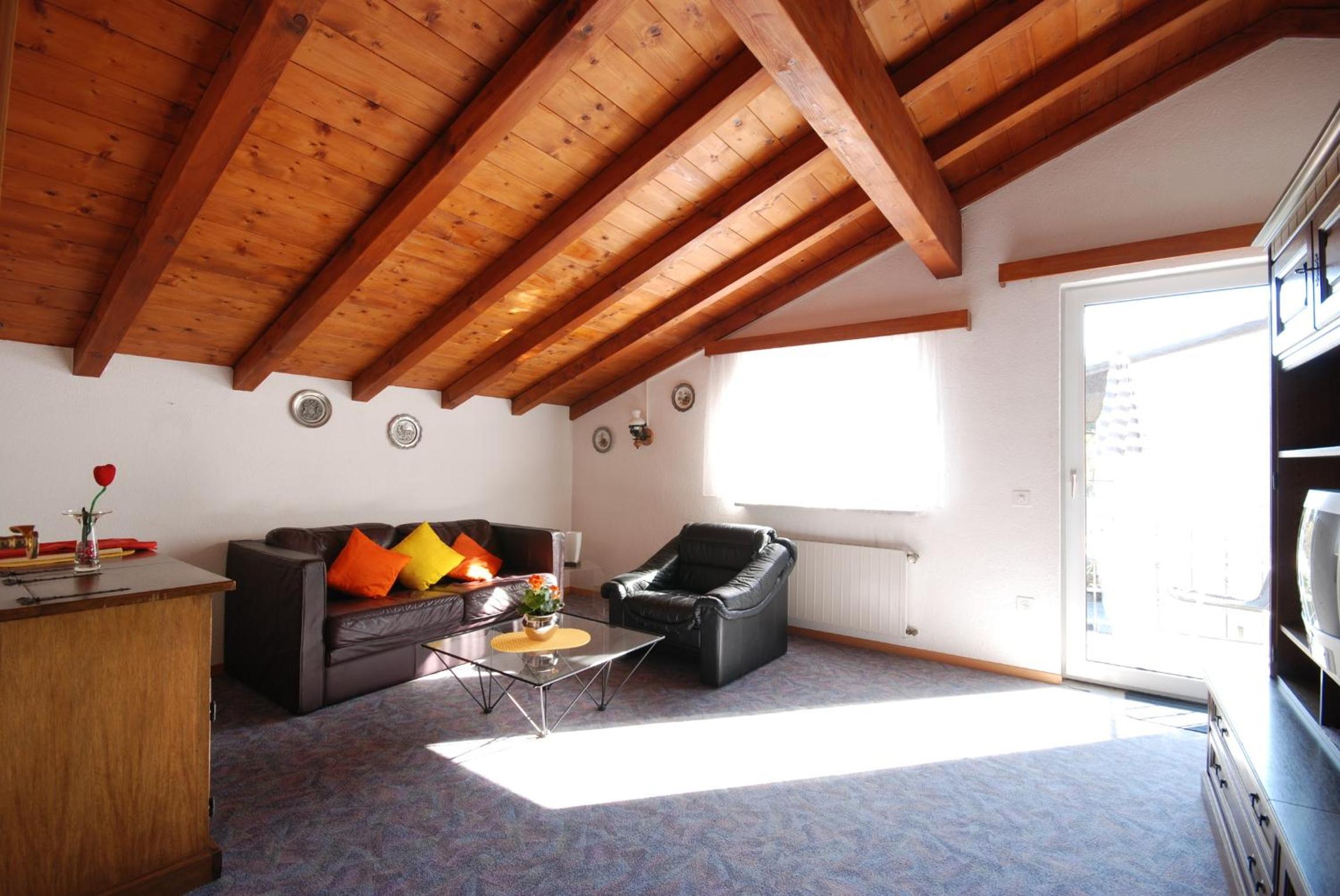 Apartment photo 1