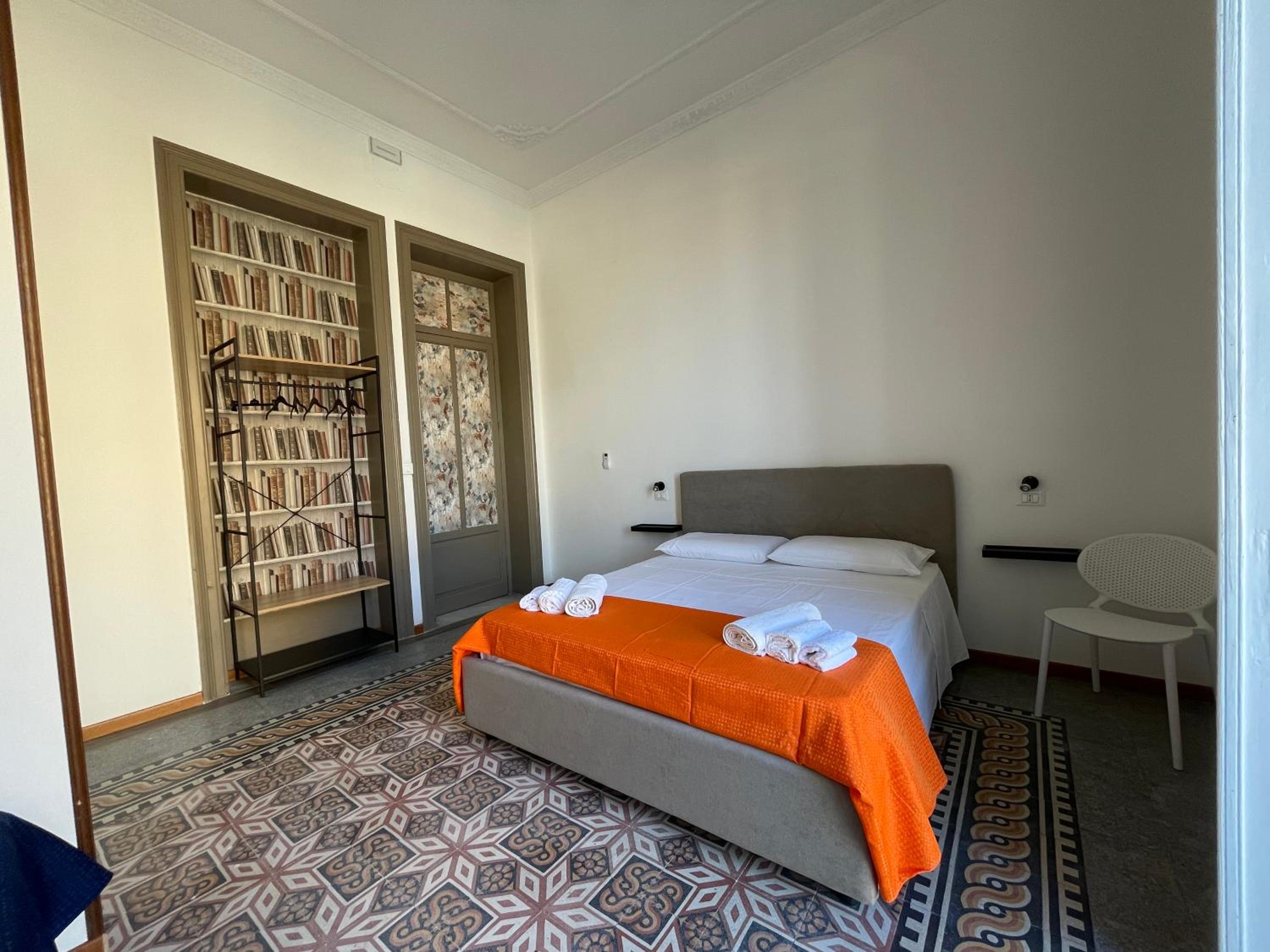 Quadruple Room with Private Bathroom - Photo 7