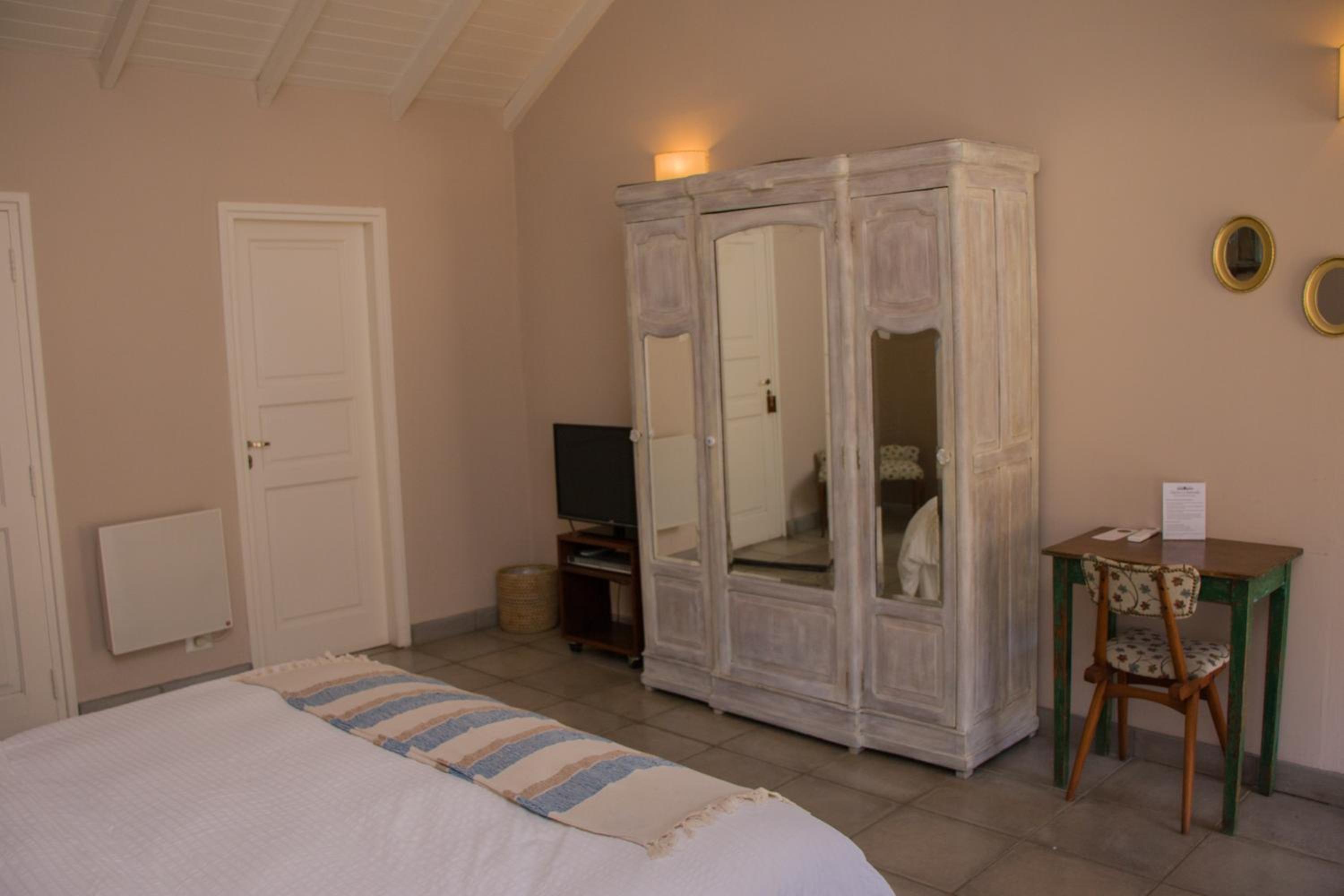 Superior Double Room photo 2