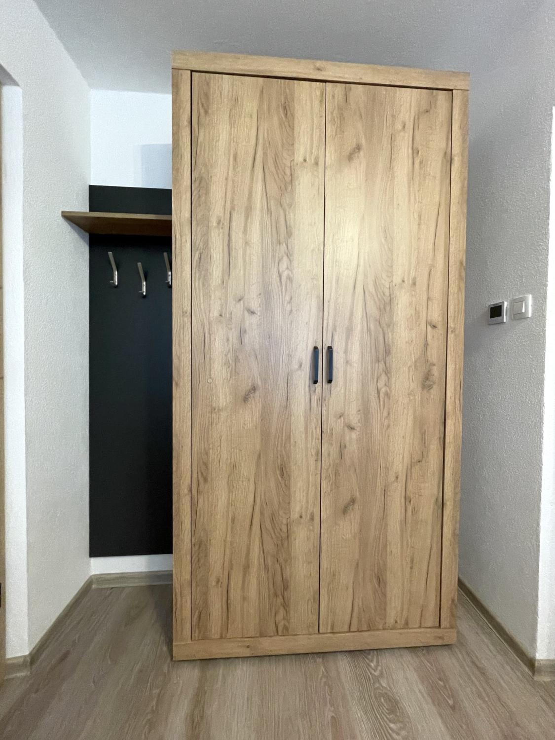 Double Room - Photo 4