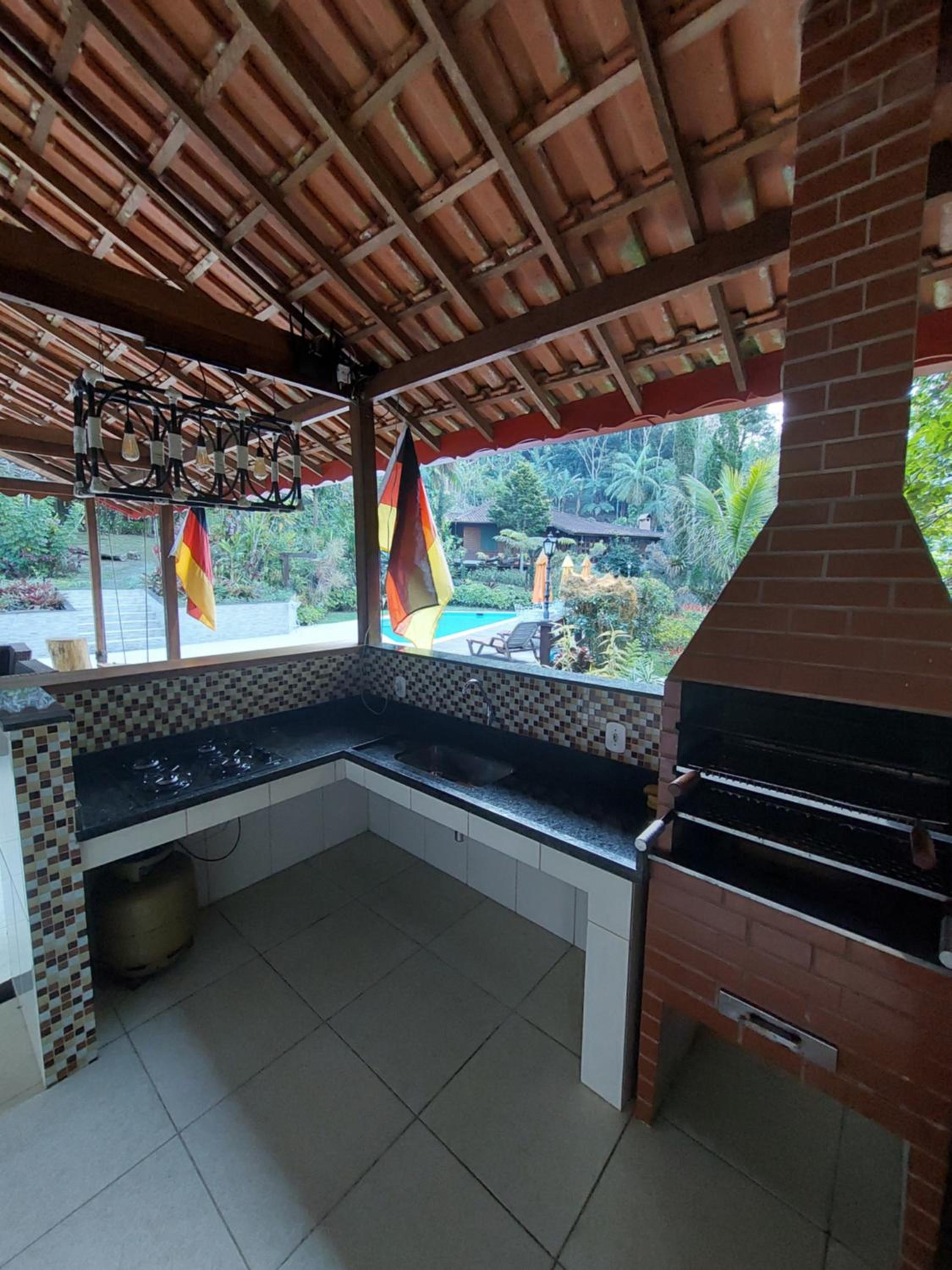 Two-Bedroom Chalet - Photo 3