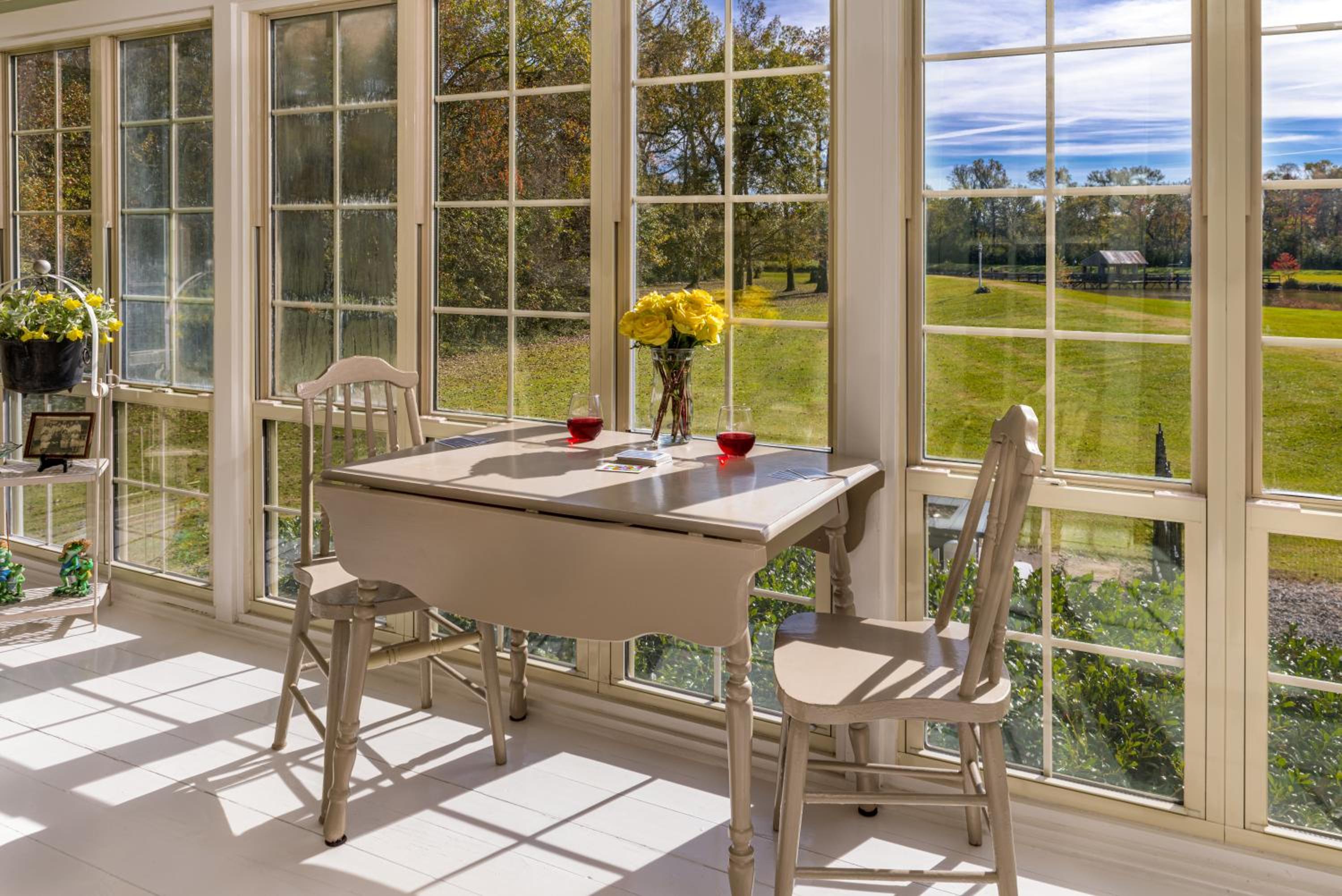 King Room With Lake View photo 3