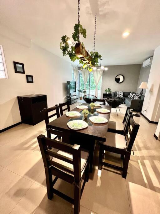 Two-Bedroom Apartment - Photo 9