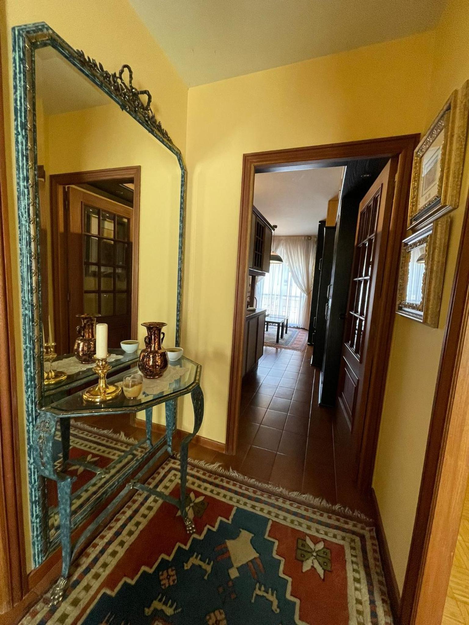 Apartamento con Balcón