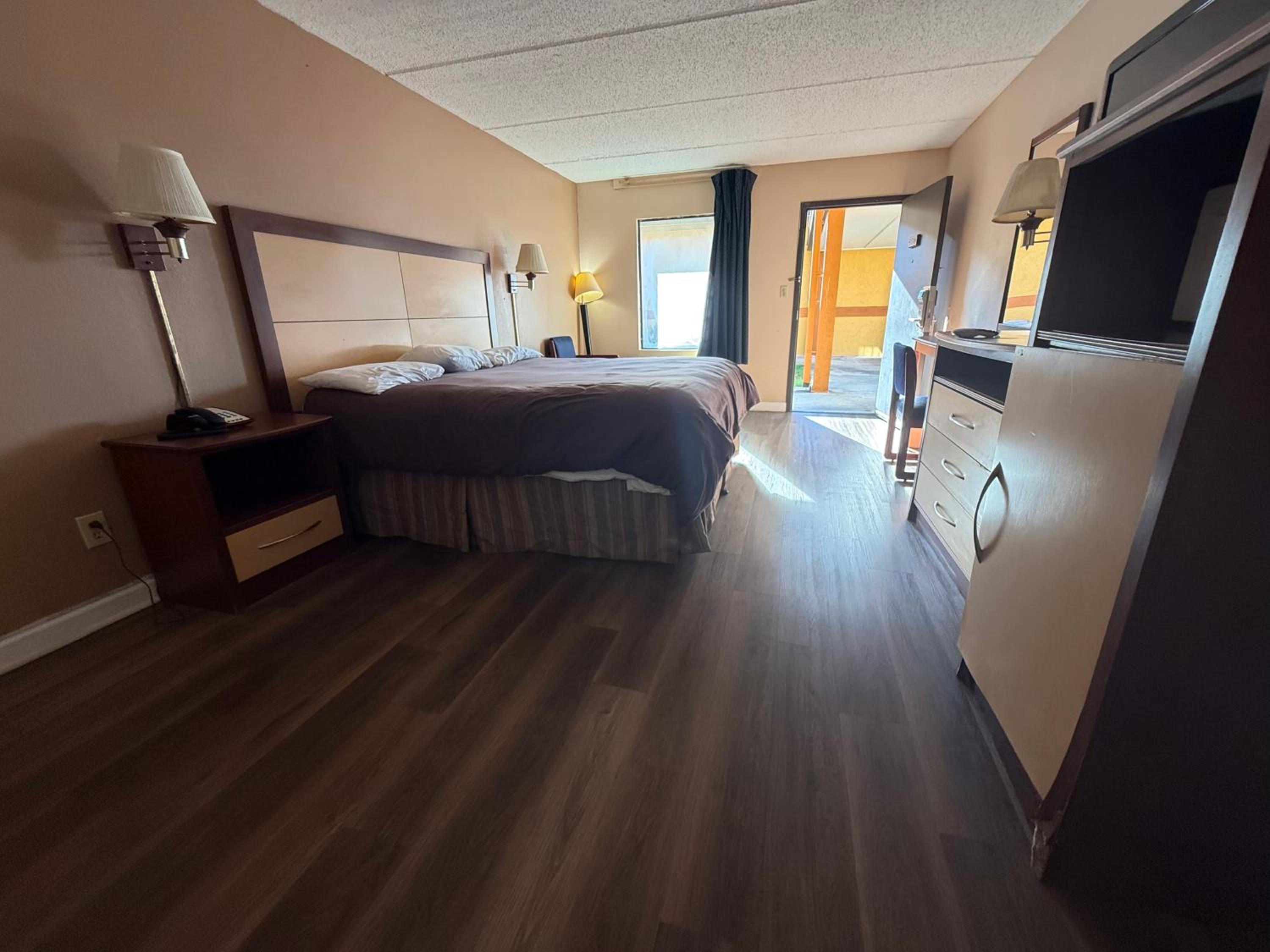 Budget Single Room