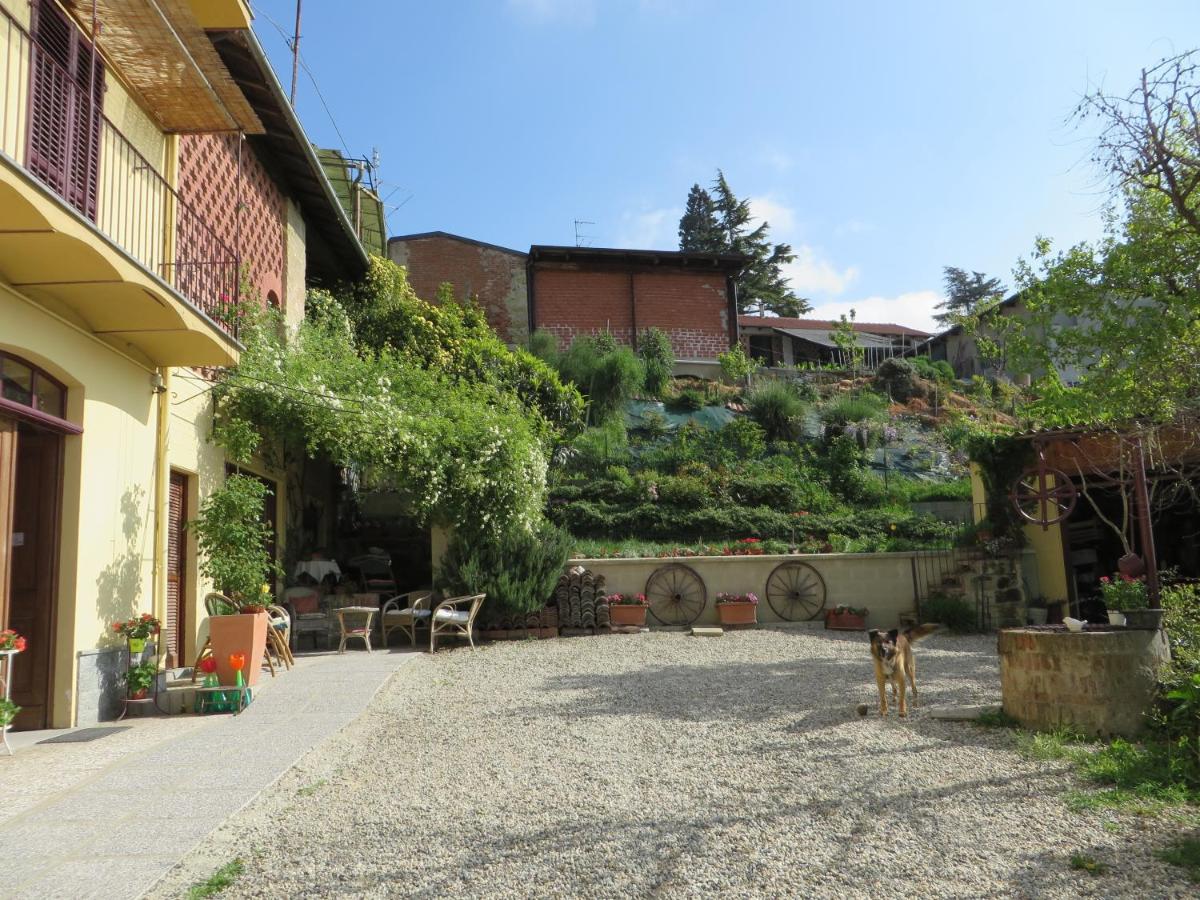 Double or Twin Room with Garden View photo 2