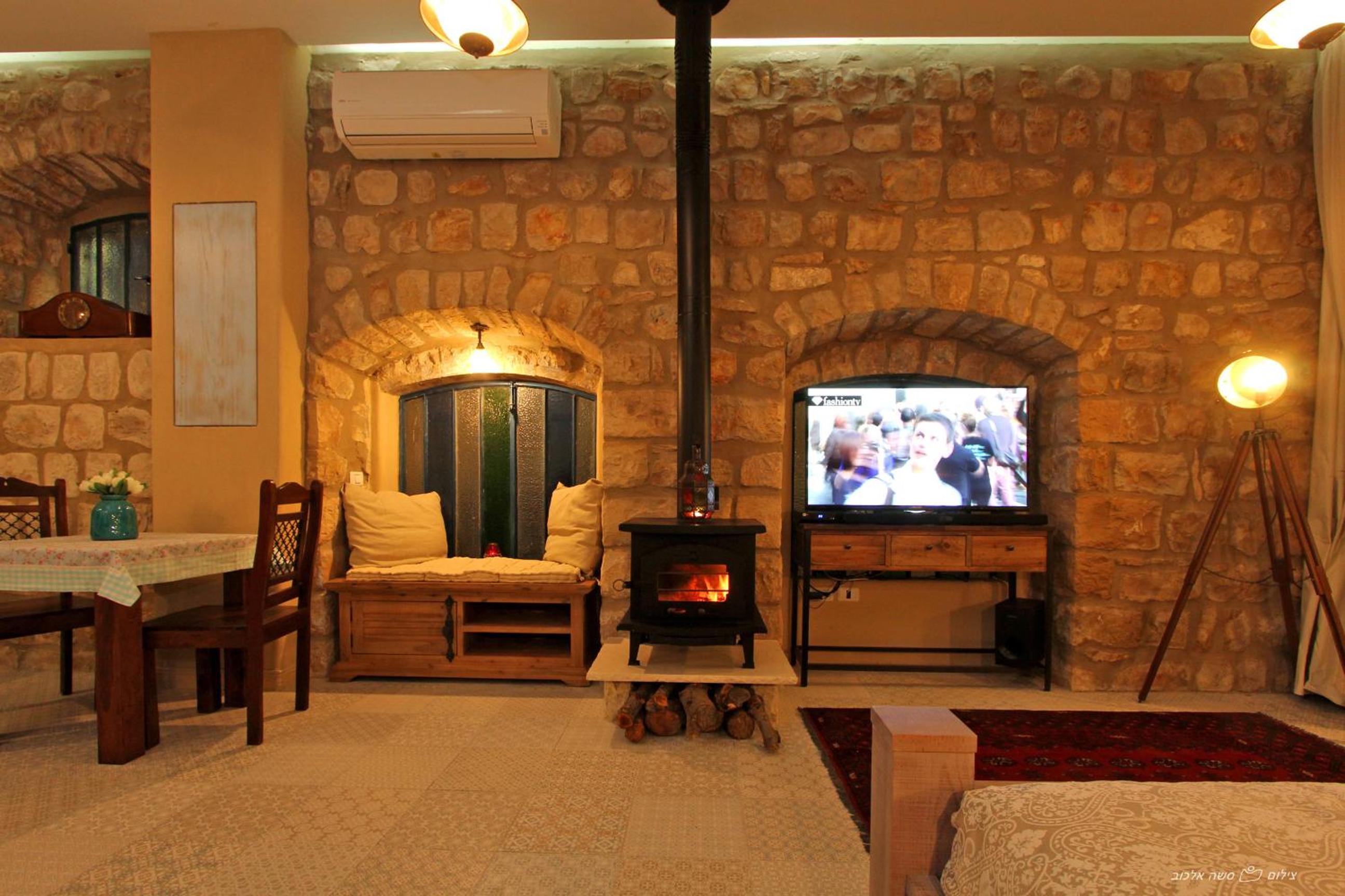 Deluxe Suite photo 3