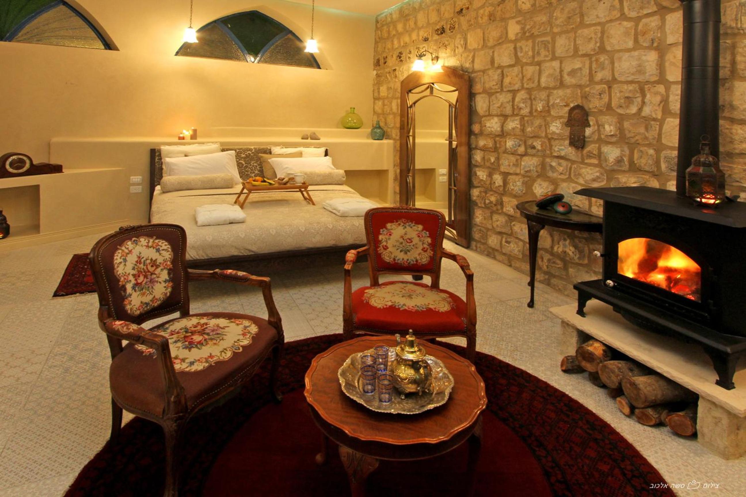 Deluxe Family Suite photo 2