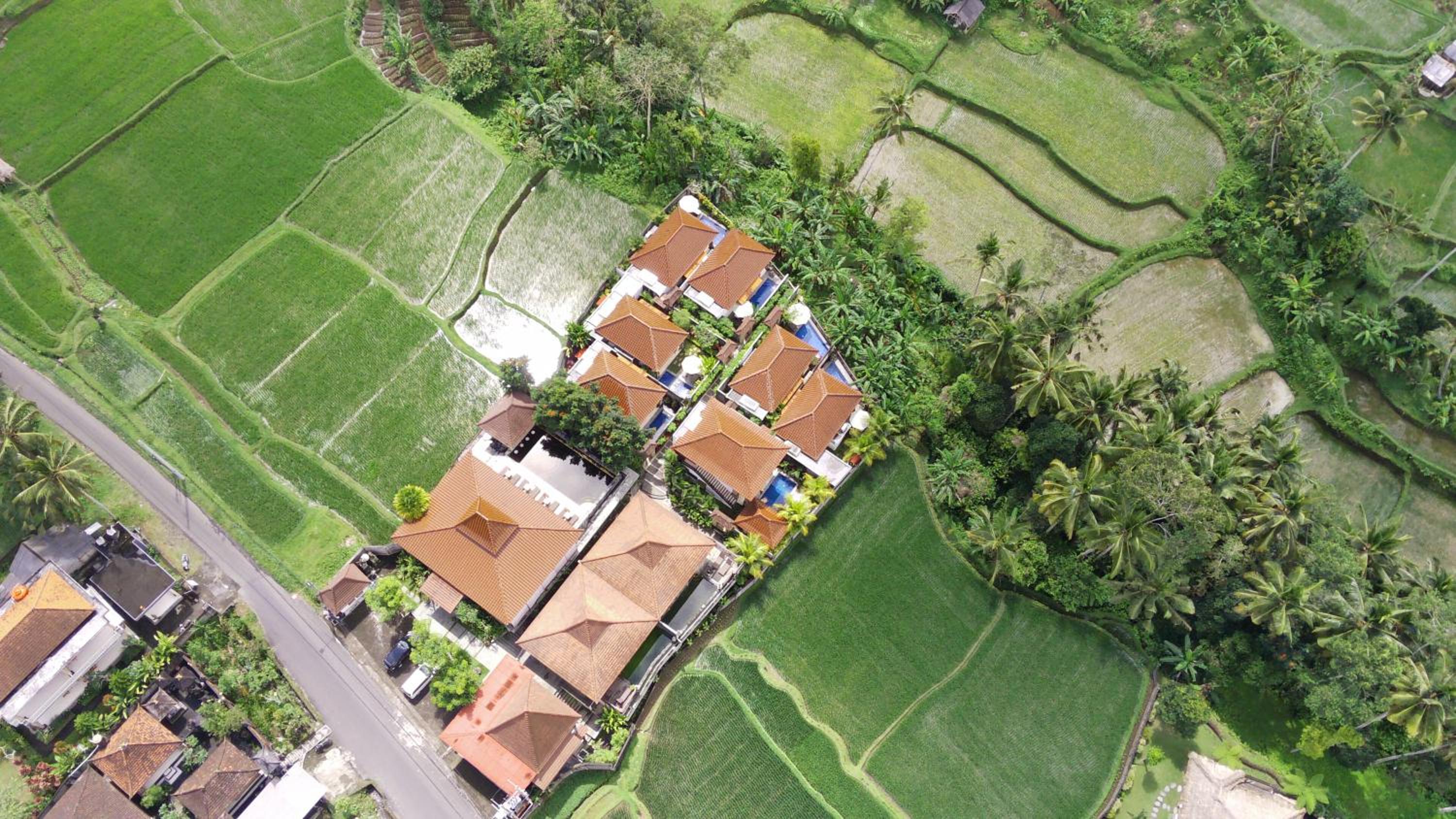 Villa with Private Pool photo 2