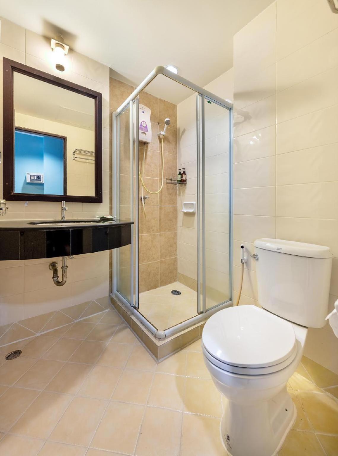 Standard Double Room photo 3