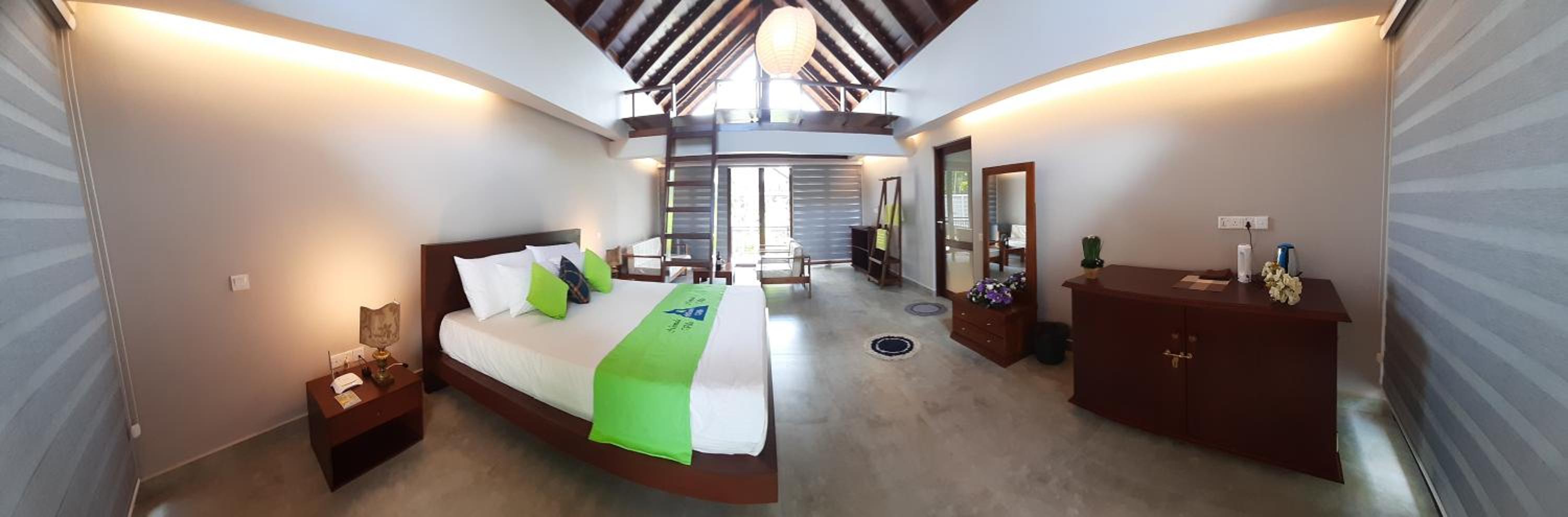Superior Triple Room