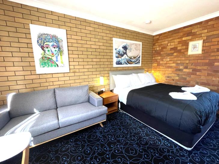 Deluxe Queen Room - Photo 4