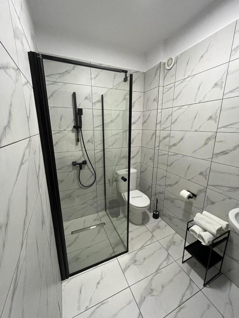 Triple Room with Balcony - Photo 5