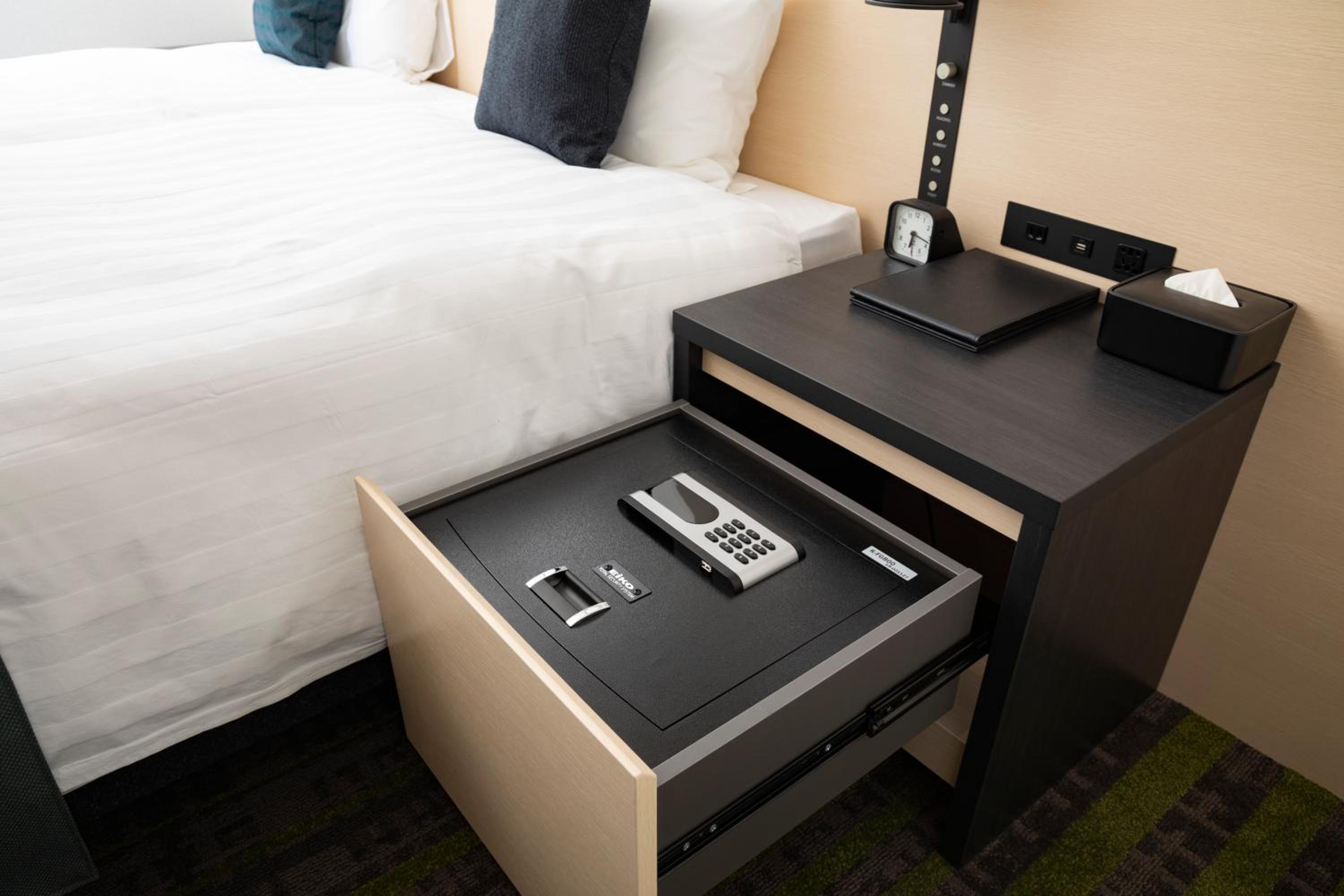 Double Room (13th-23rd Floor) - Non-Smoking - Single Use - Photo 6