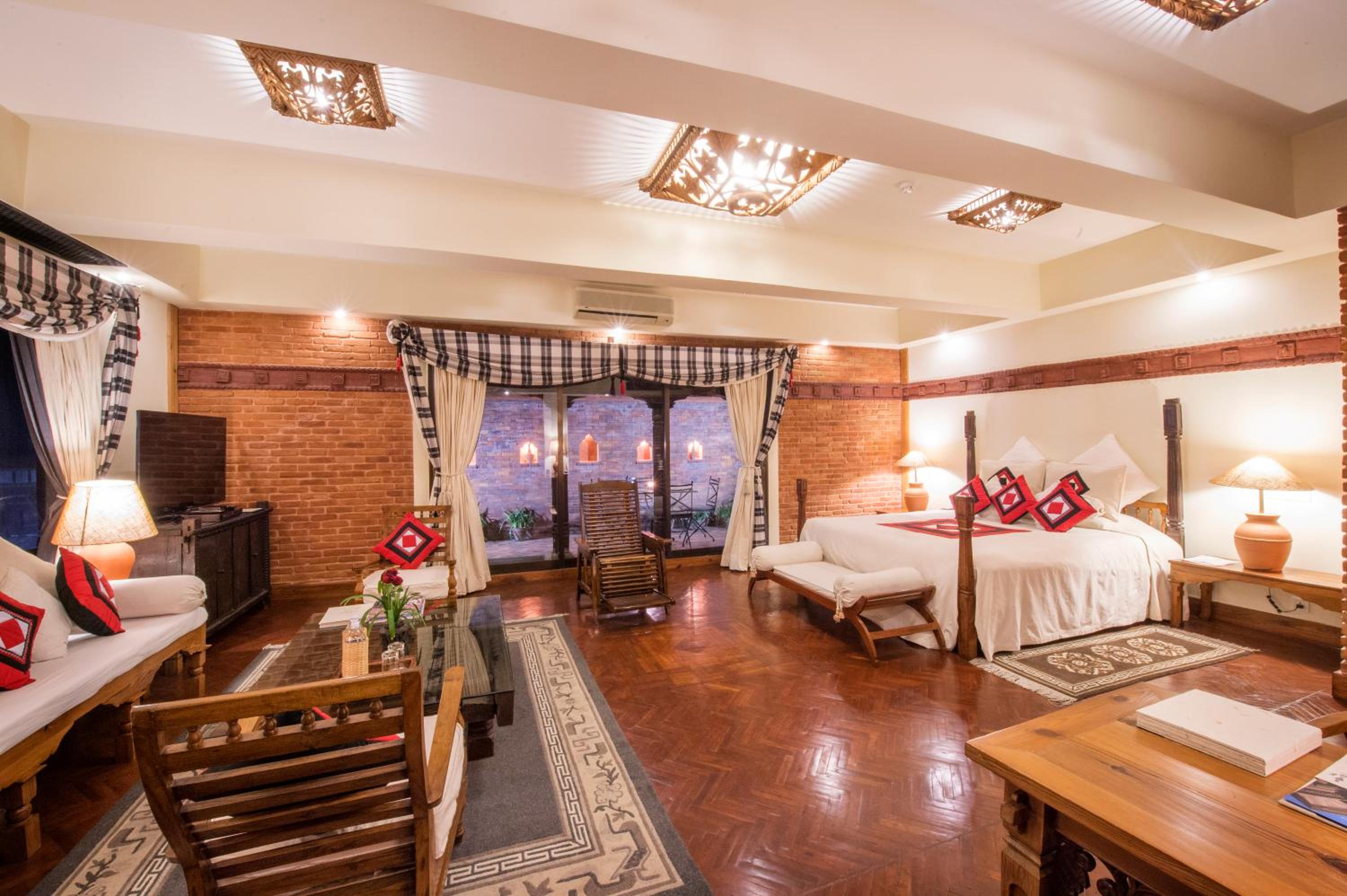 Royal Suite photo 1