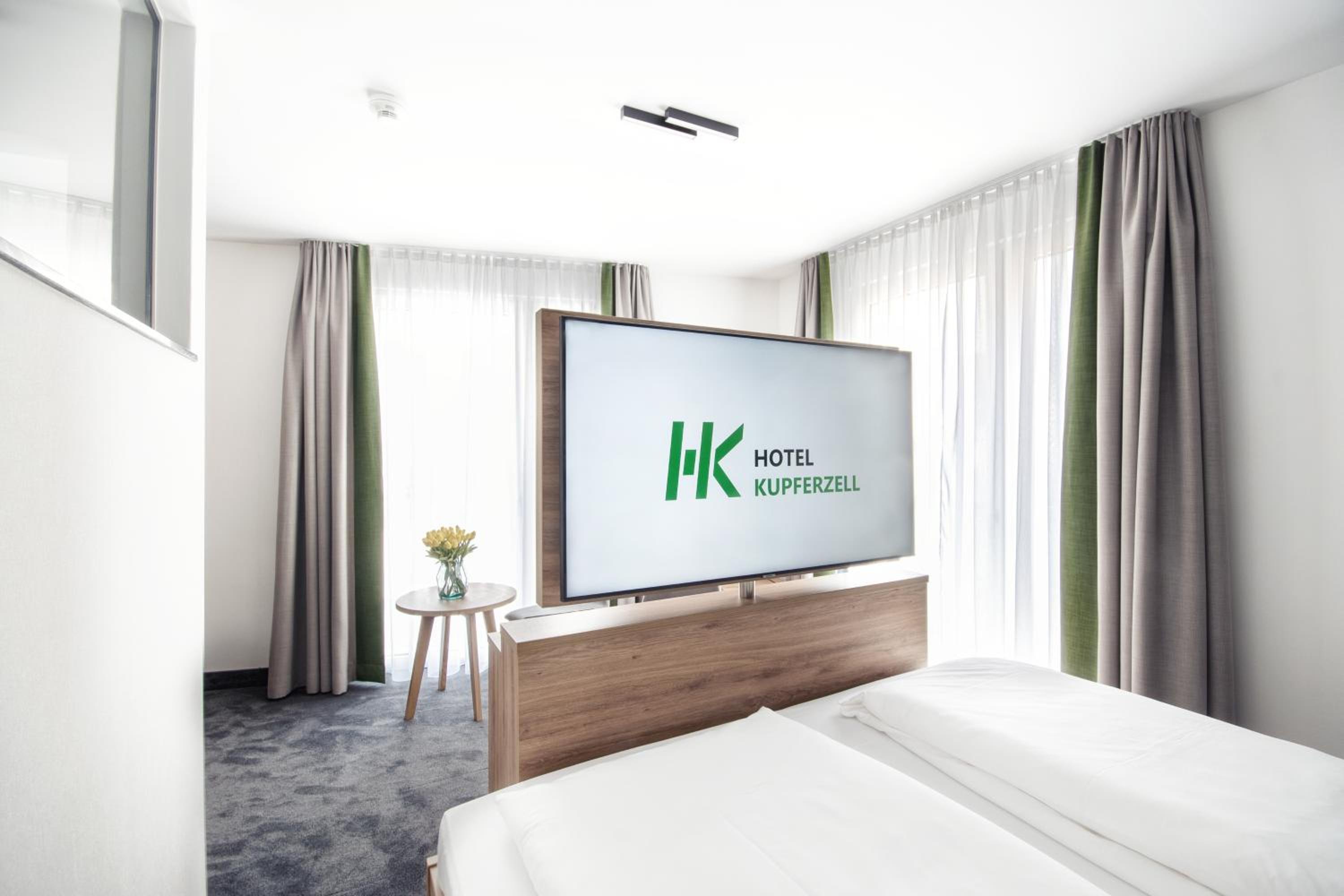 Double Room - Photo 9