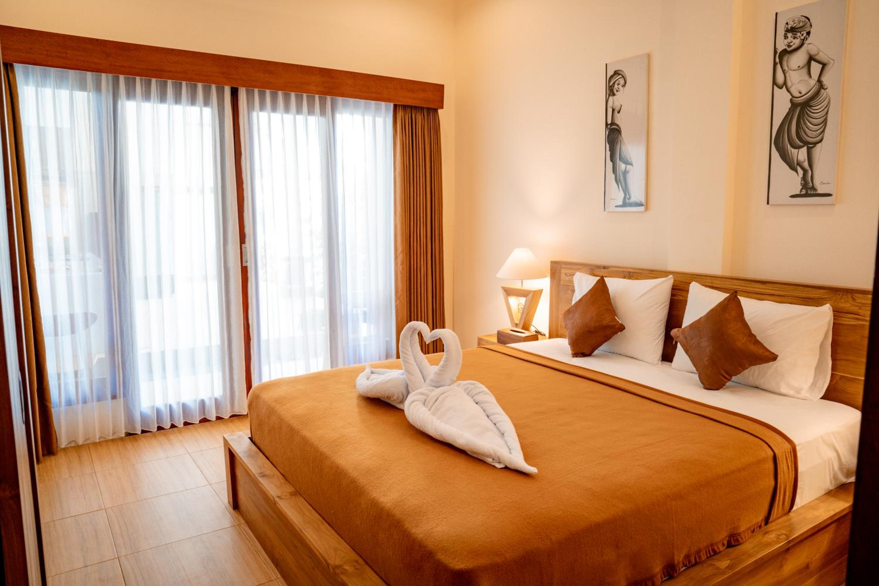 Double Room with Garden View - Photo 11