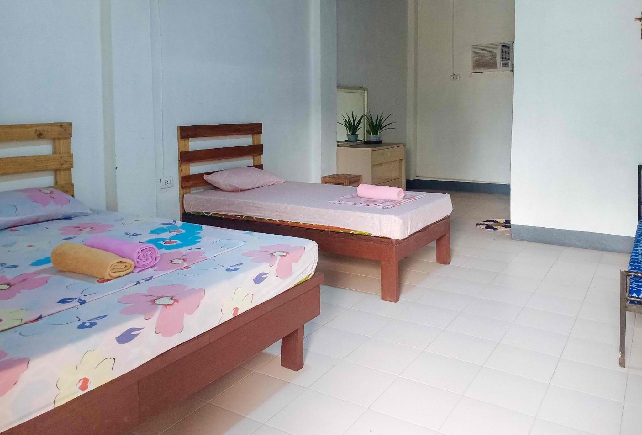 Triple Room - Photo 2
