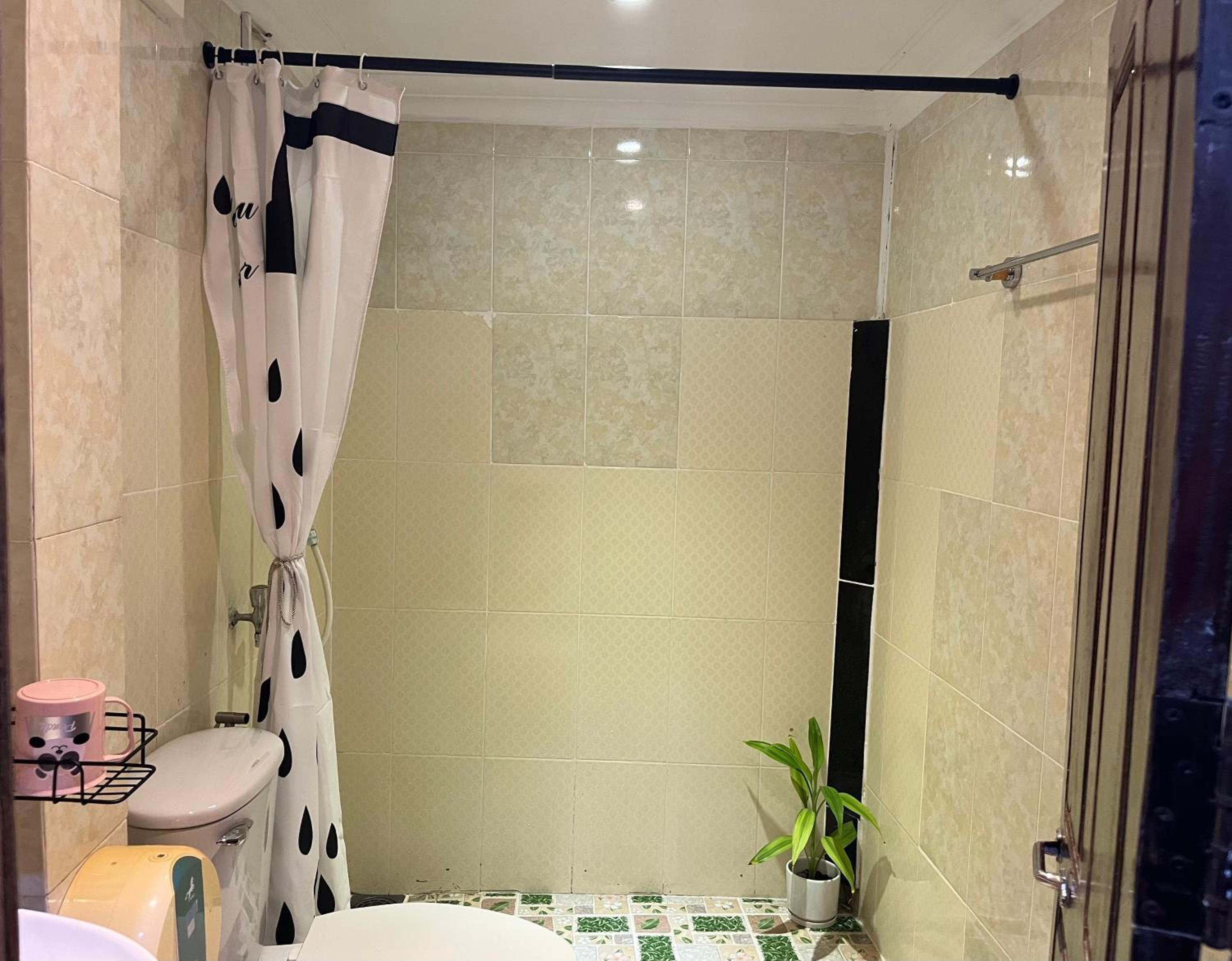 Standard Double Room with Fan - Photo 4