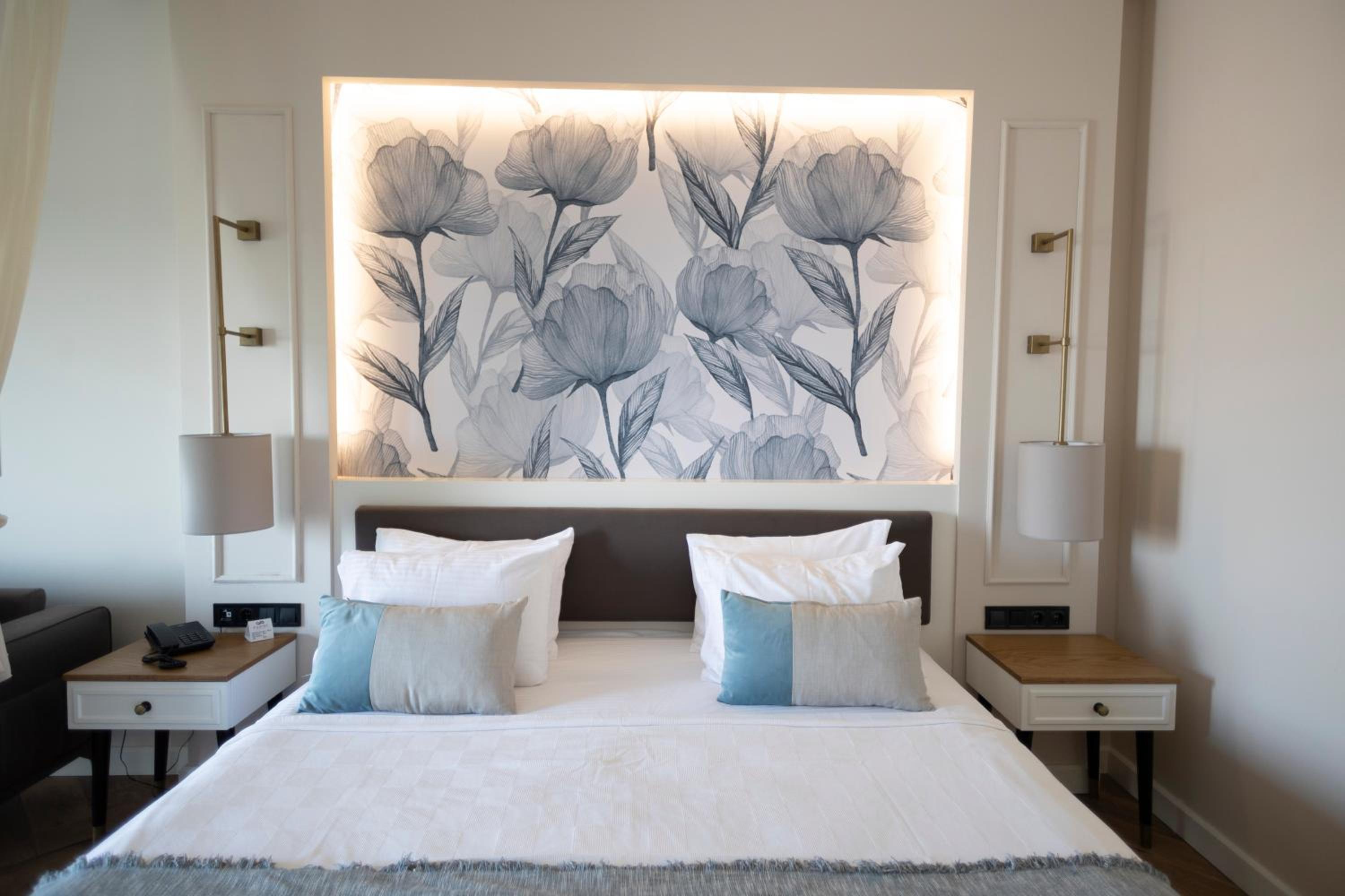 Superior Double Room - Photo 2