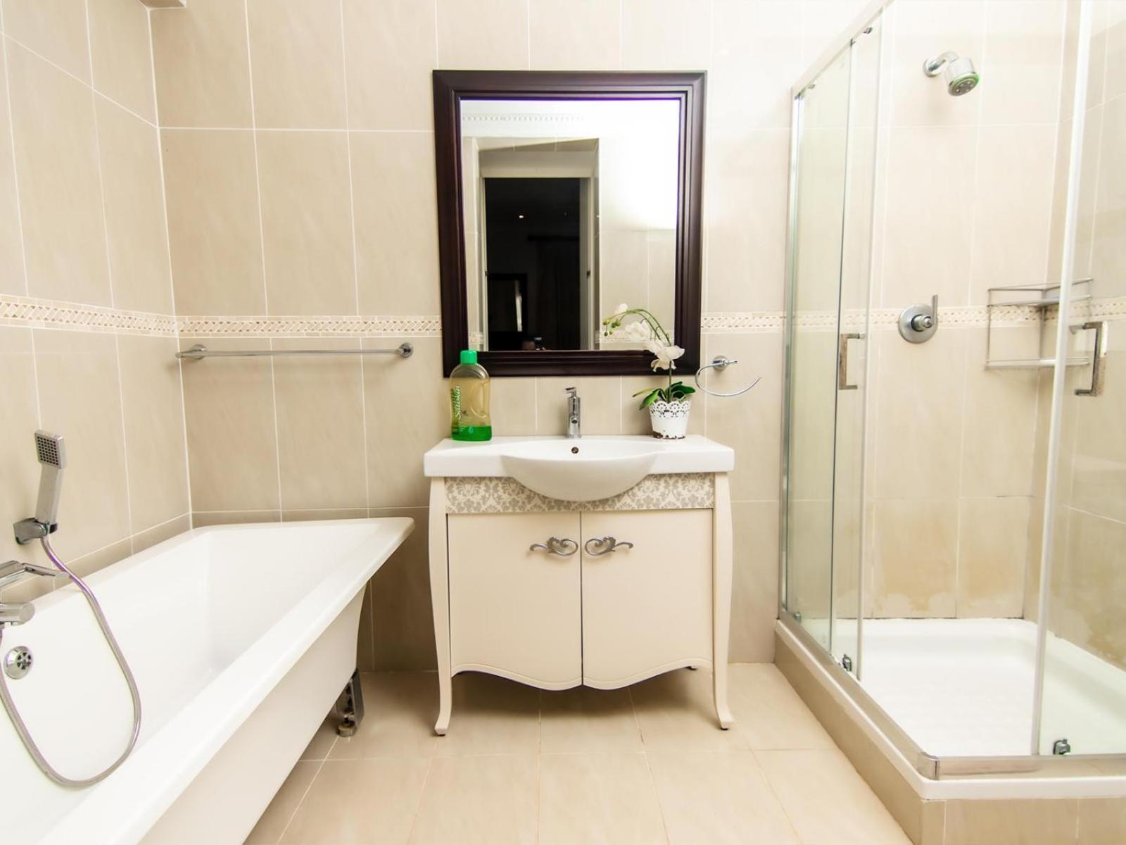 Executive Queen Room photo 2