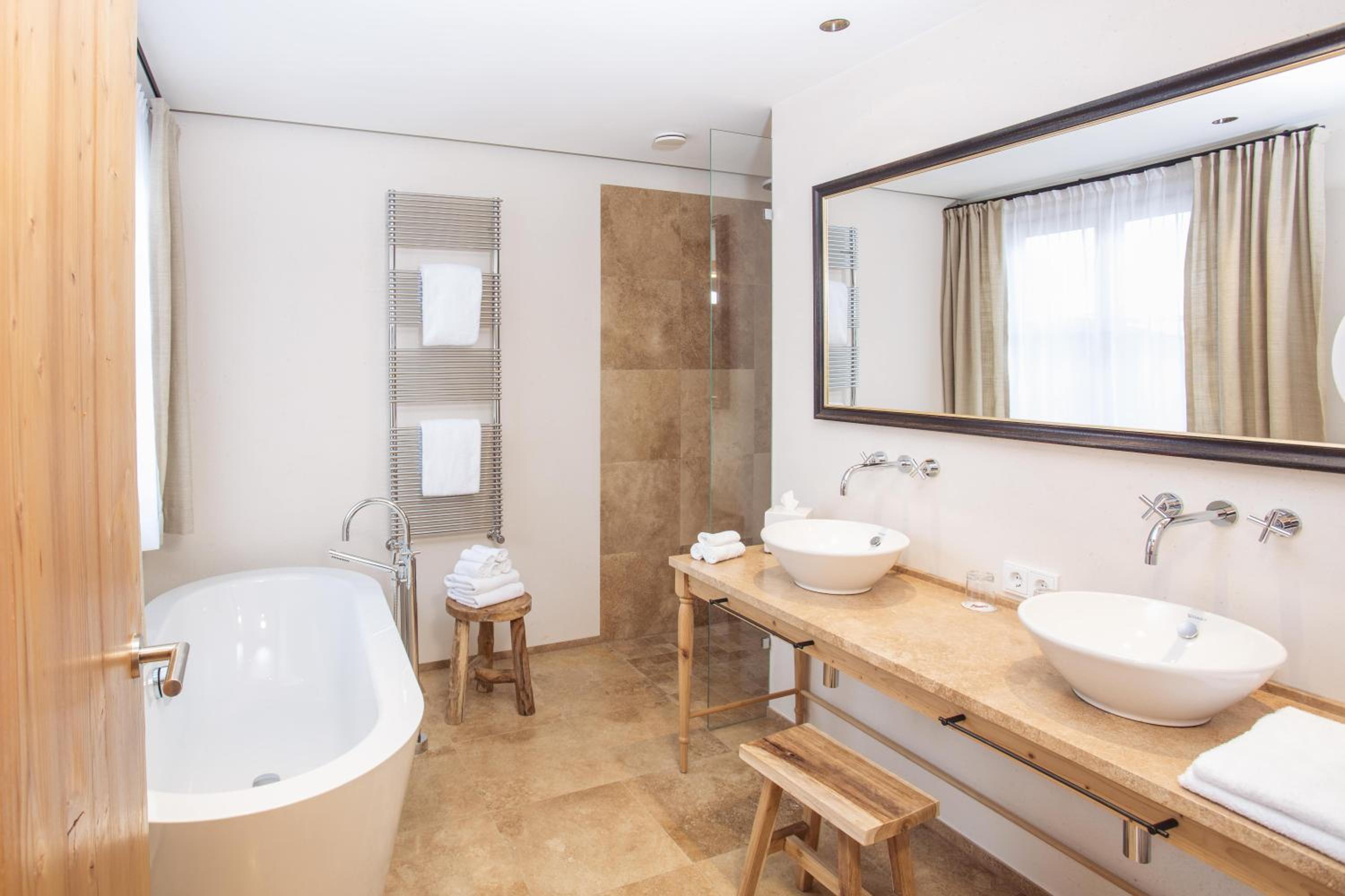Junior Suite - Photo 3