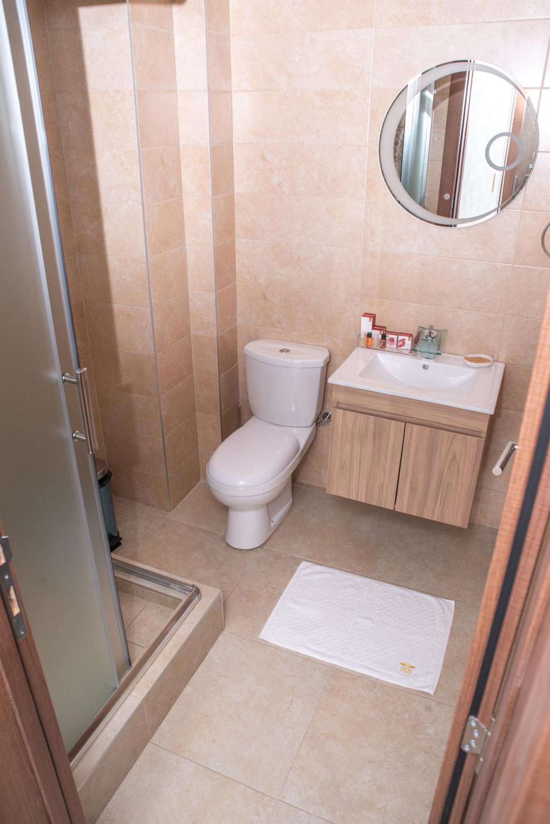 Deluxe Double Room - Photo 5