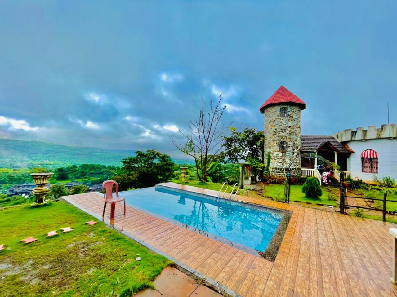 Villa photo 1