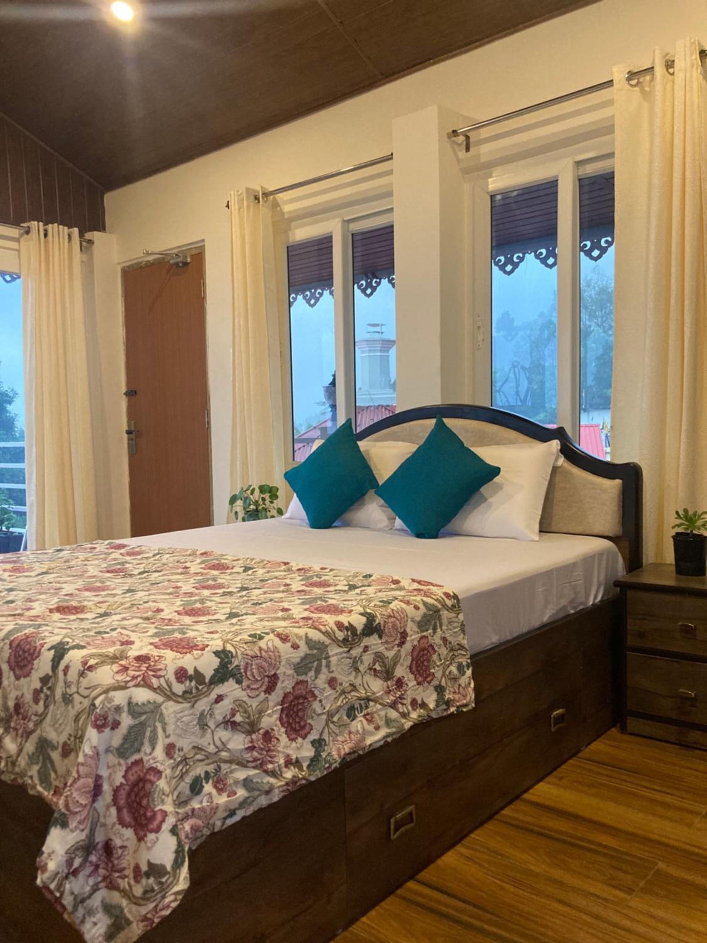 Double Room with Mountain View photo 2