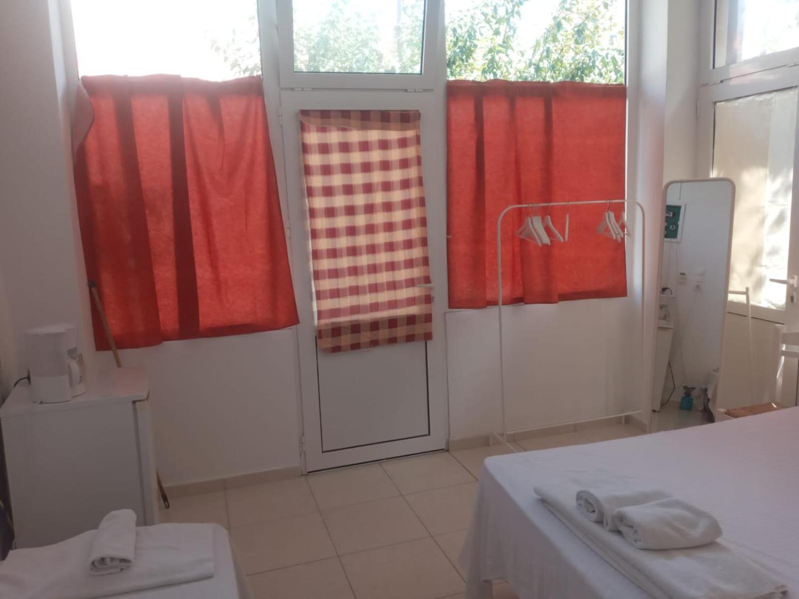 Standard Room - Ground Floor photo 2