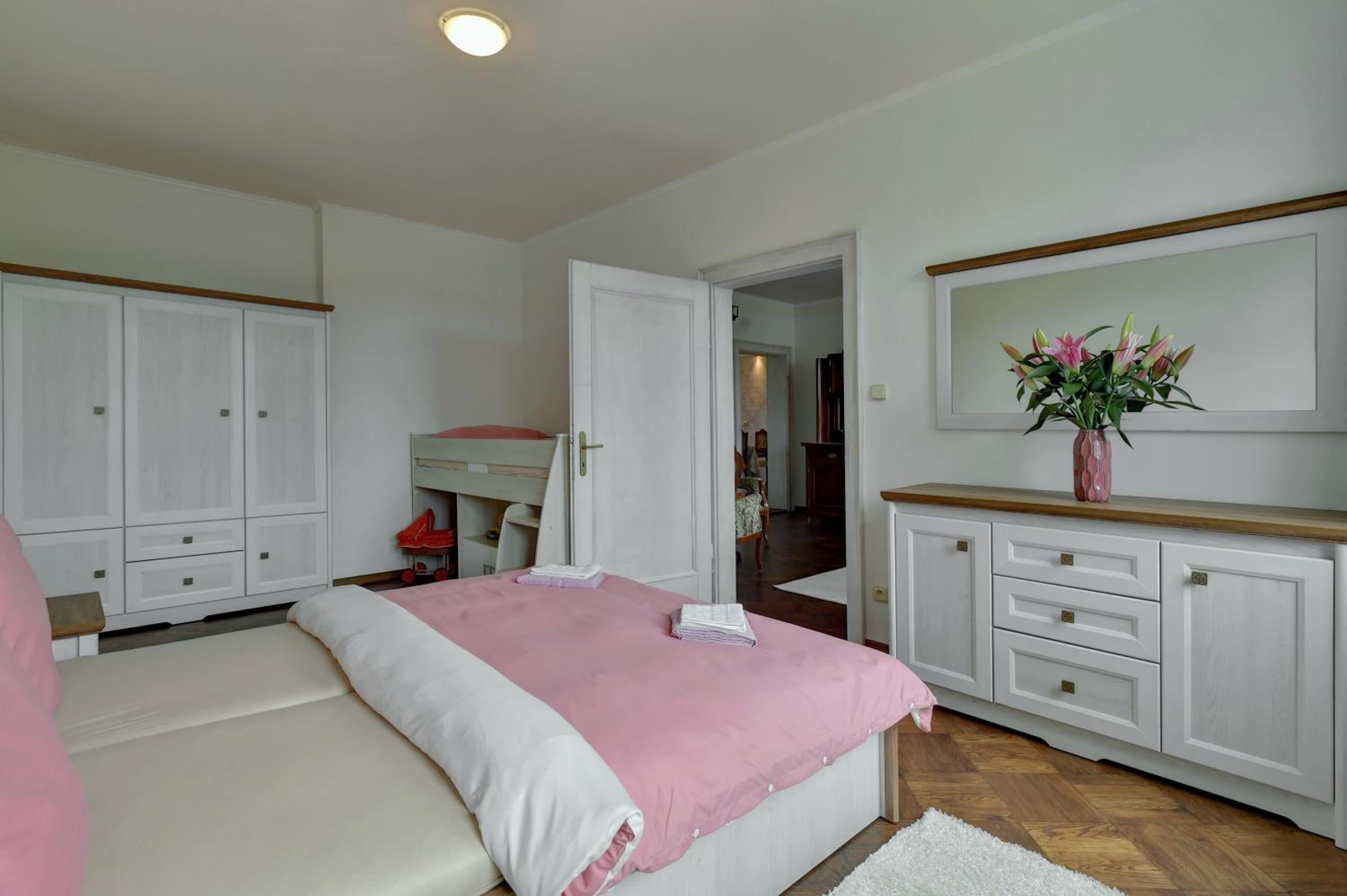 Superior Apartment photo 1