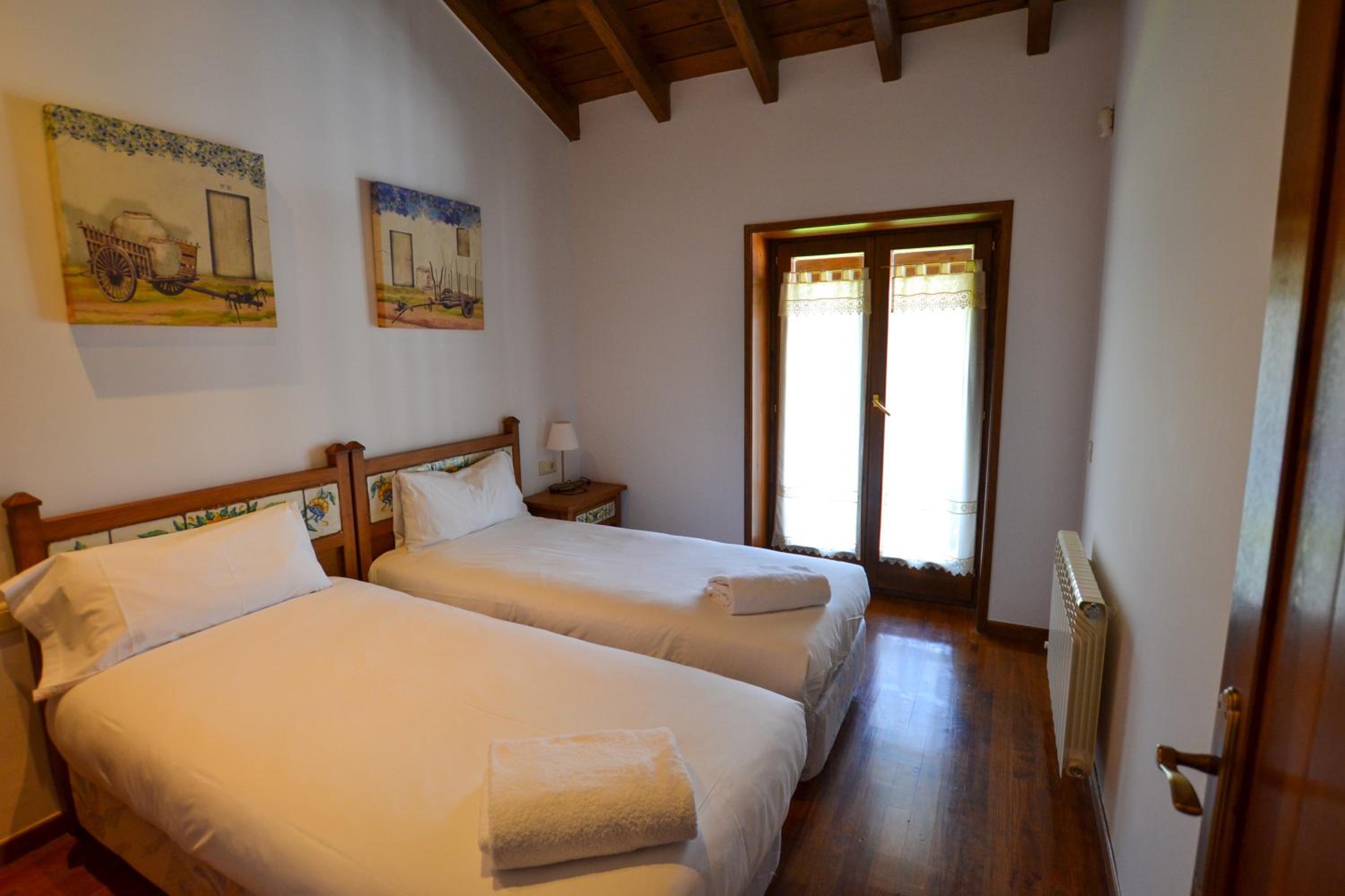 Casa de cuatro habitaciones