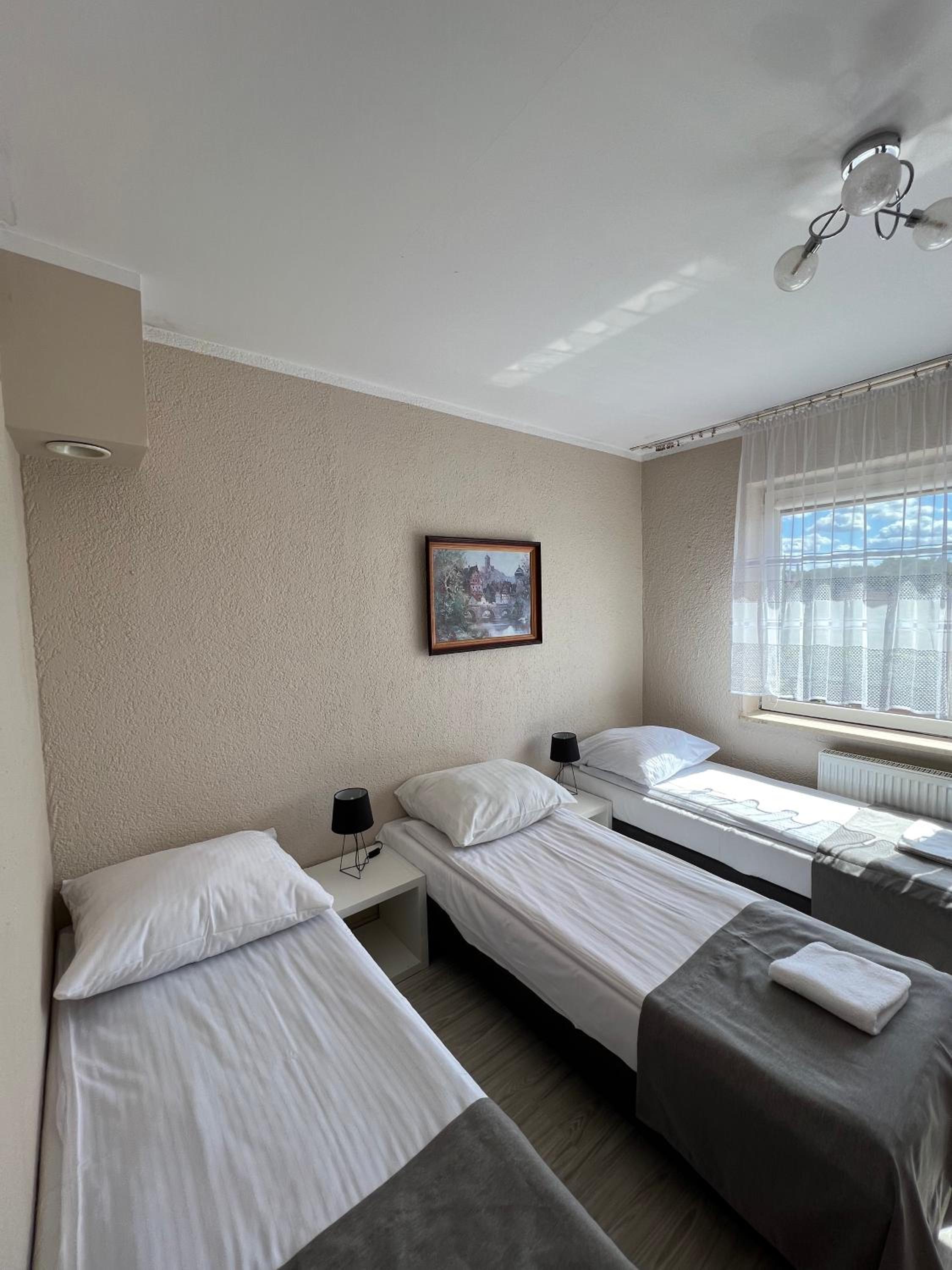 Triple Room with Shared Bathroom photo 1