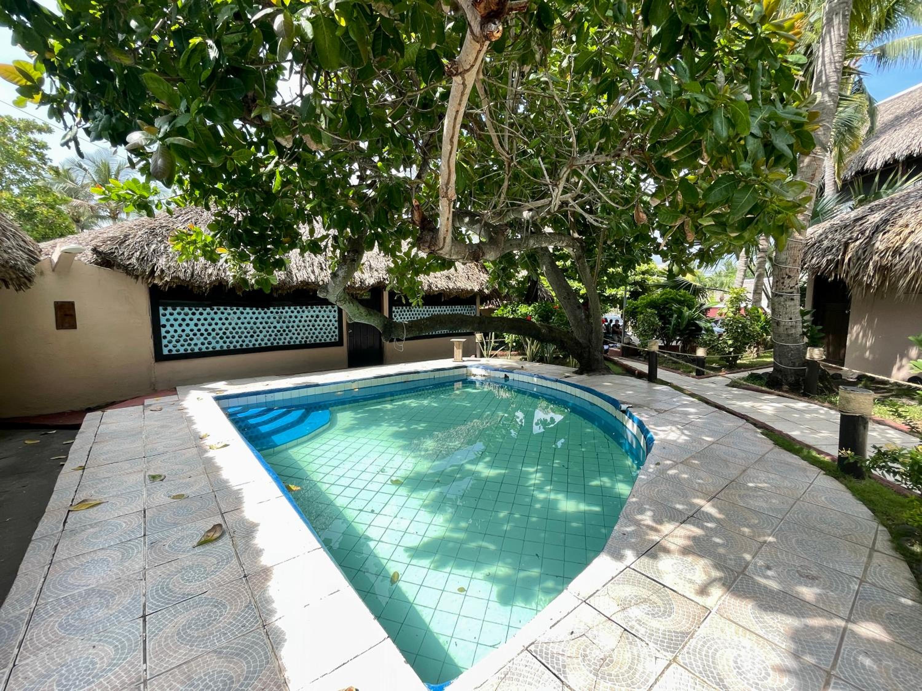 Bungalow with Fan photo 2