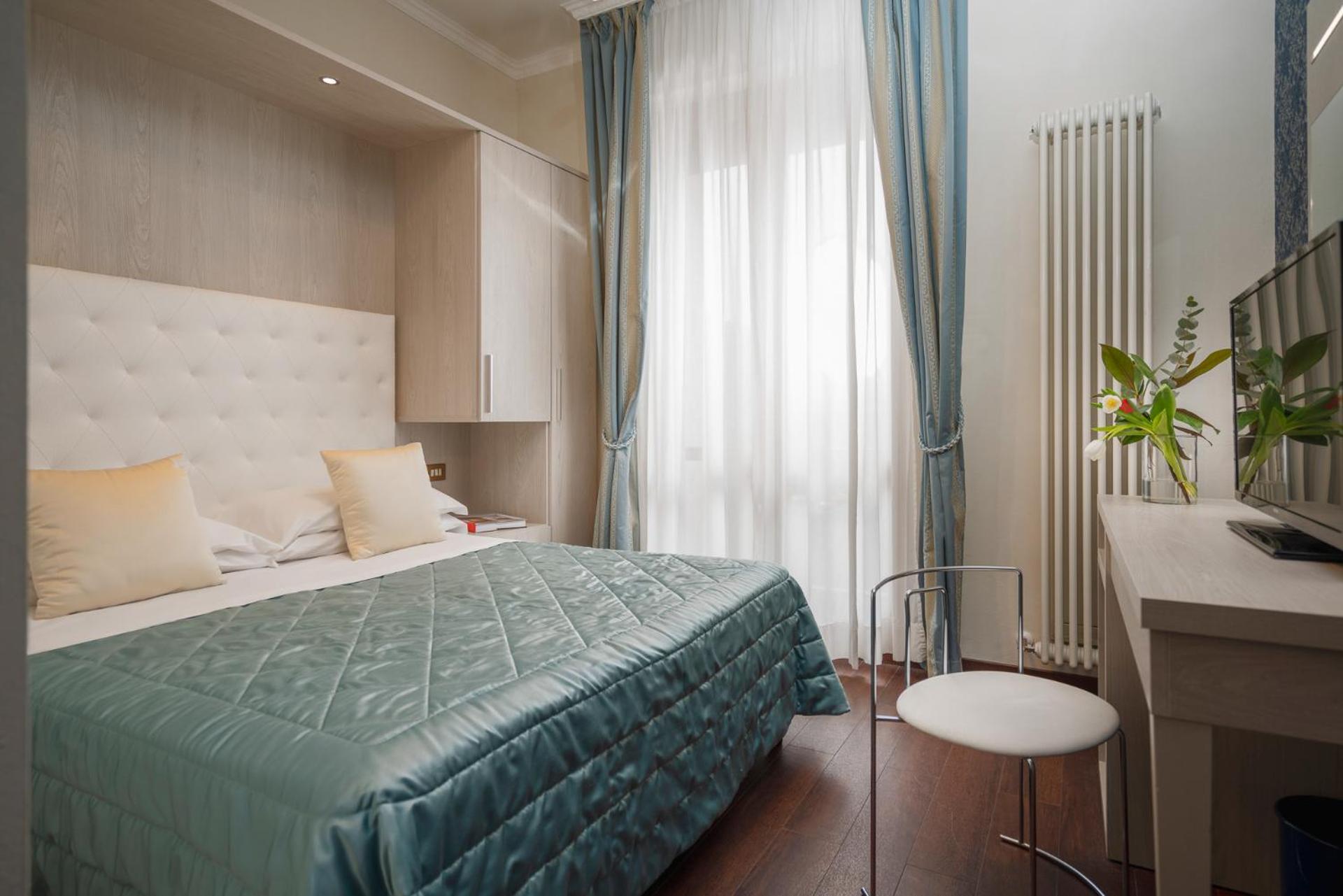 Double Room with Terrace and City View