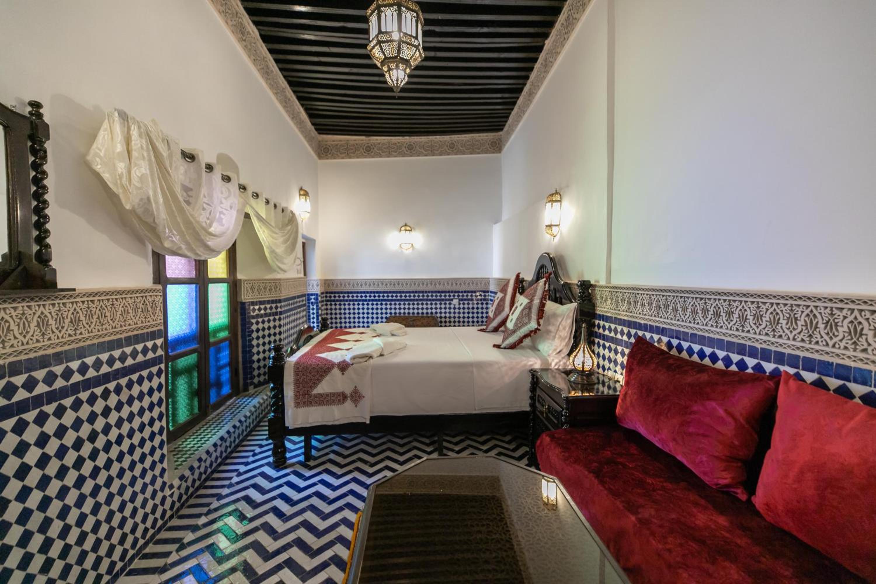 Deluxe Double Room with Bath photo 2